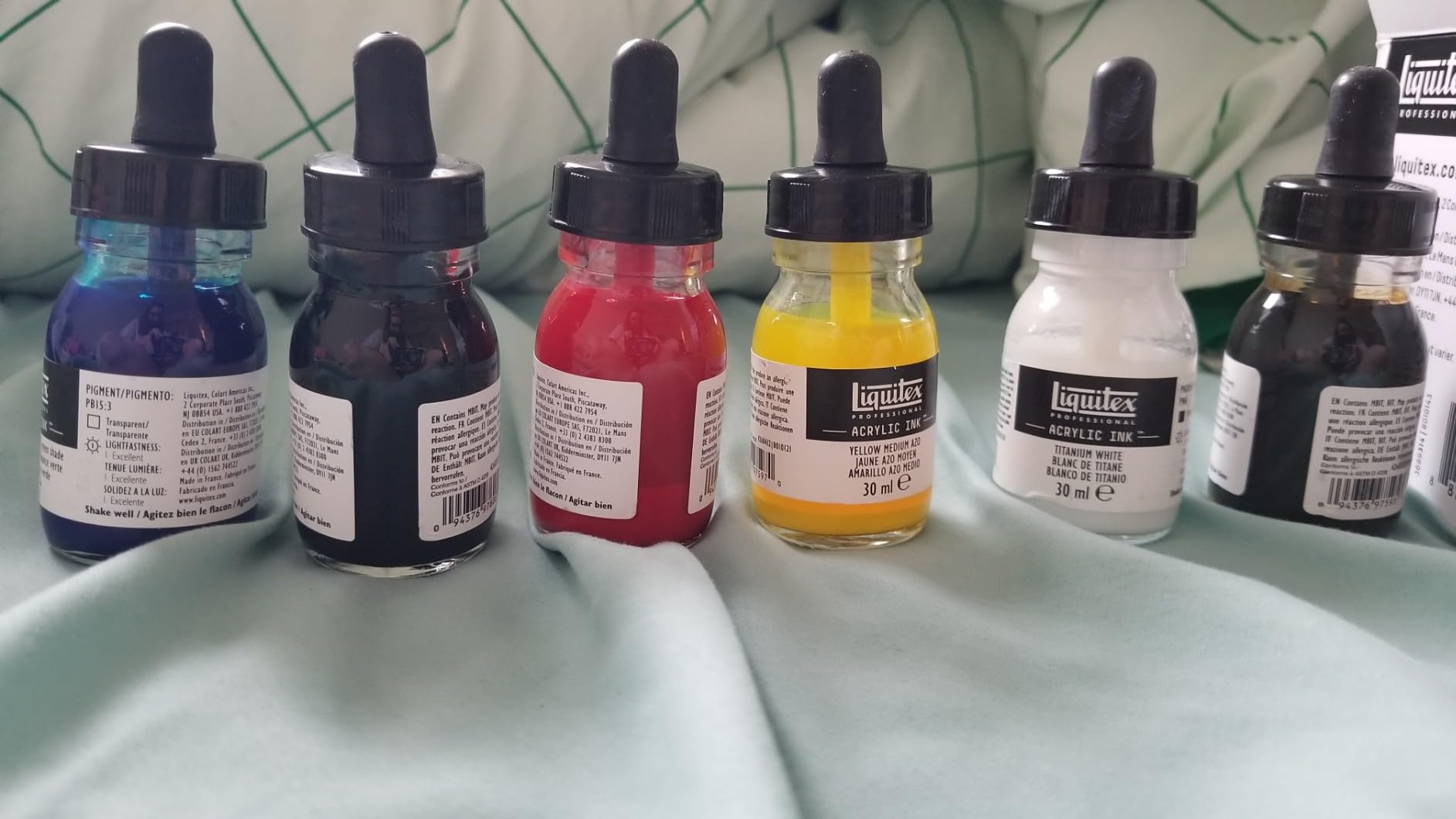Liquitex Professional Acrylic Ink, 1-oz (30ml), Essential Color Set, Set of 6 customer photo 1