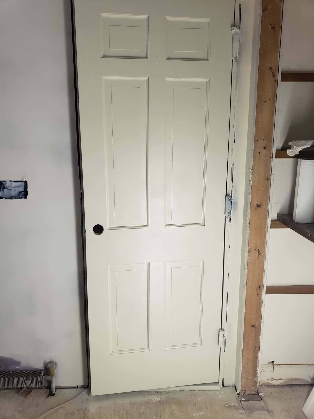 HomeRight Super Finish Max HVLP Paint and Stain Sprayer, 3 Brass Tips | Three brass tips and three spray patterns handle stains, sealers and latex paint on furniture, cabinets and trim. customer photo 2