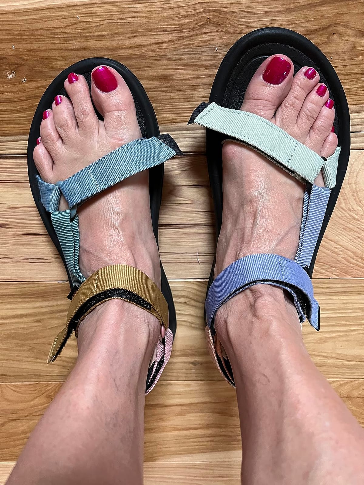 Teva Women's Hurricane XLT 2 Sport Sandal customer photo 2