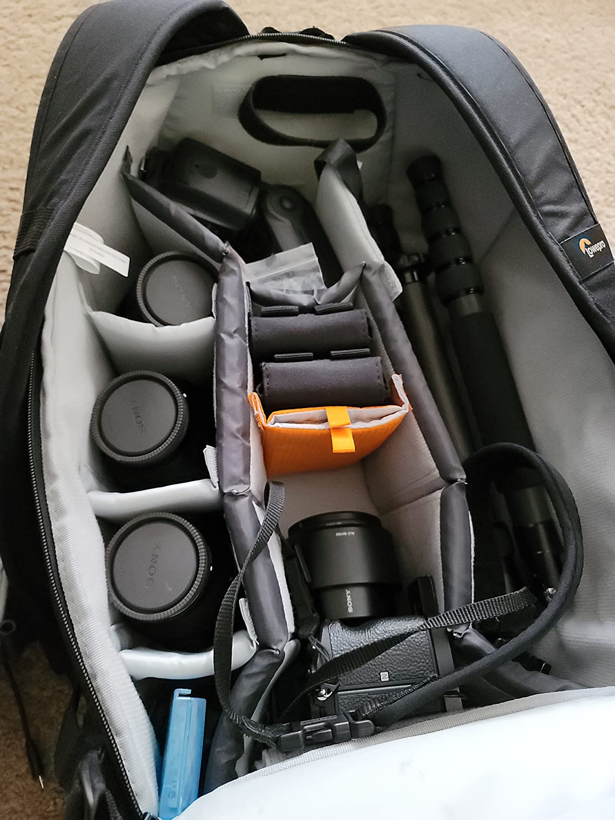 Lowepro Flipside 200 AW II Camera Backpack - Black customer photo 2