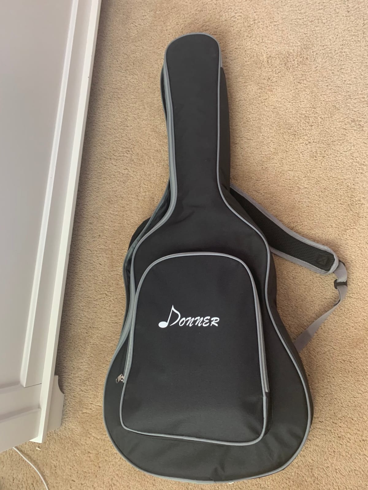 Donner Acoustic Guitar for Beginner Adult Full Size Dreadnought Acustica Guitarra Starter Bundle Kit with Gig Bag Strap Tuner Capo Pickguard String 4 Picks Cloth, Right Hand 41 Inch Natural, DAG-1 customer photo 1