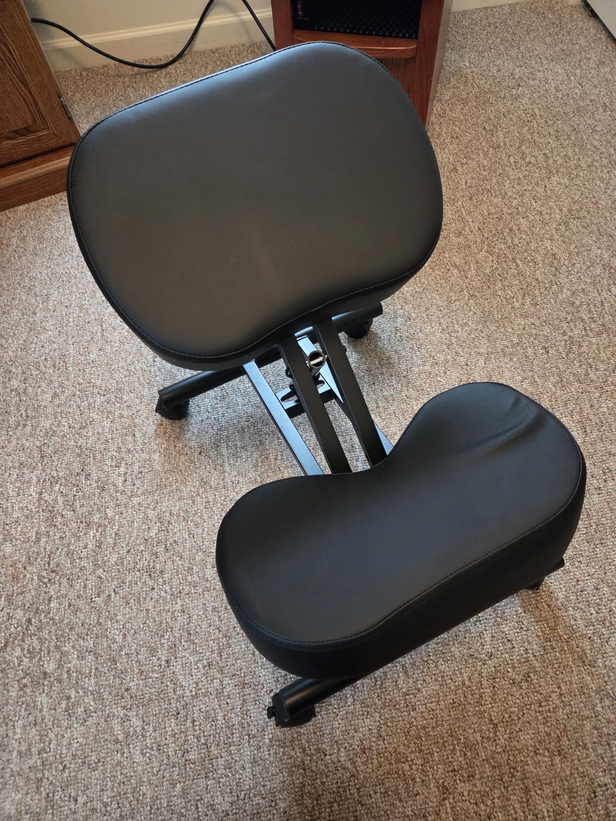 Ergonomic Kneeling Chair, Adjustable Stool for Home and Office - Improve Your Posture with an Angled Seat - Thick Comfortable Moulded Foam Cushions - Brake Casters customer photo 2
