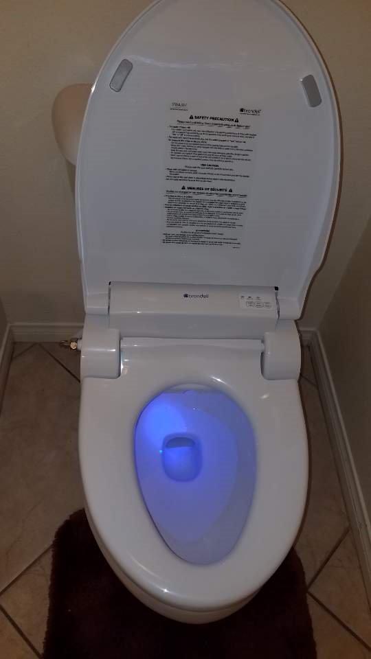Brondell Swash SE600 Bidet Toilet Seat, Fits Elongated Toilets, White - Oscillating Stainless-Steel Nozzle, Warm Air Dryer, Ambient Nightlight customer photo 1