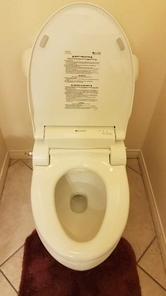 Brondell Swash SE600 Bidet Toilet Seat, Fits Elongated Toilets, White - Oscillating Stainless-Steel Nozzle, Warm Air Dryer, Ambient Nightlight customer photo 2