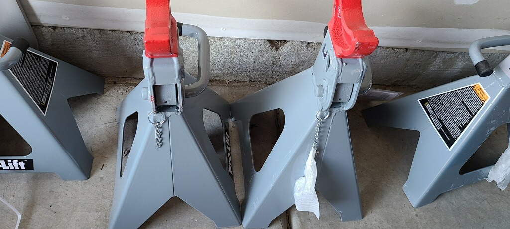 Pro-Lift Heavy Duty 6 Ton Jack Stands Pair - Double Locking Pins - Handle Lock and Mobility Pin for Auto Repair Shop with Extra Safety customer photo 1