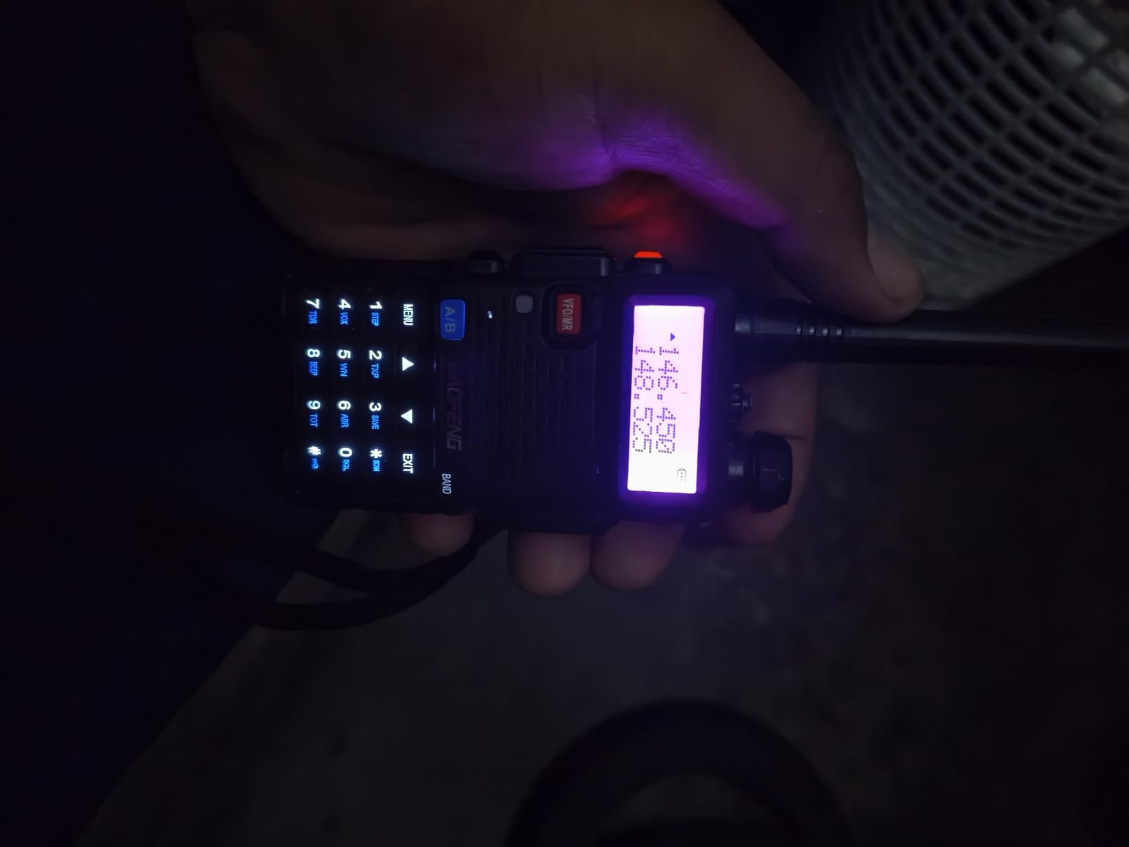 Baofeng UV-5R Ham Radio Handheld, Dual Band Two Way Radio (Black) | 144-148MHz 420-450Mhz Walkie Talkie, 1800mAh Li-ion Battery customer photo 1