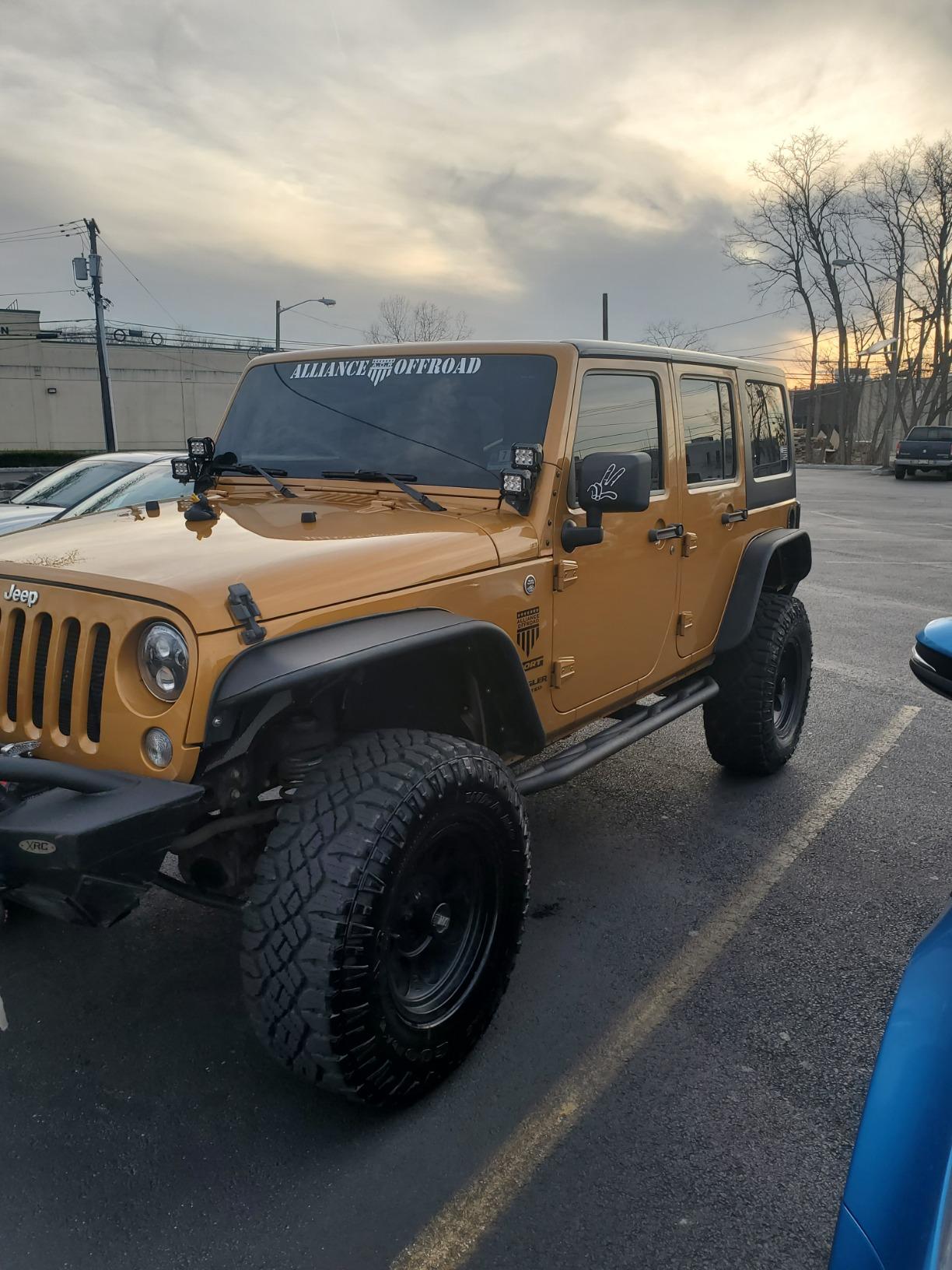 GOODYEAR WRANGLER DURATRAC - 35X12.50R17LT 121Q E/10 BSL customer photo 1