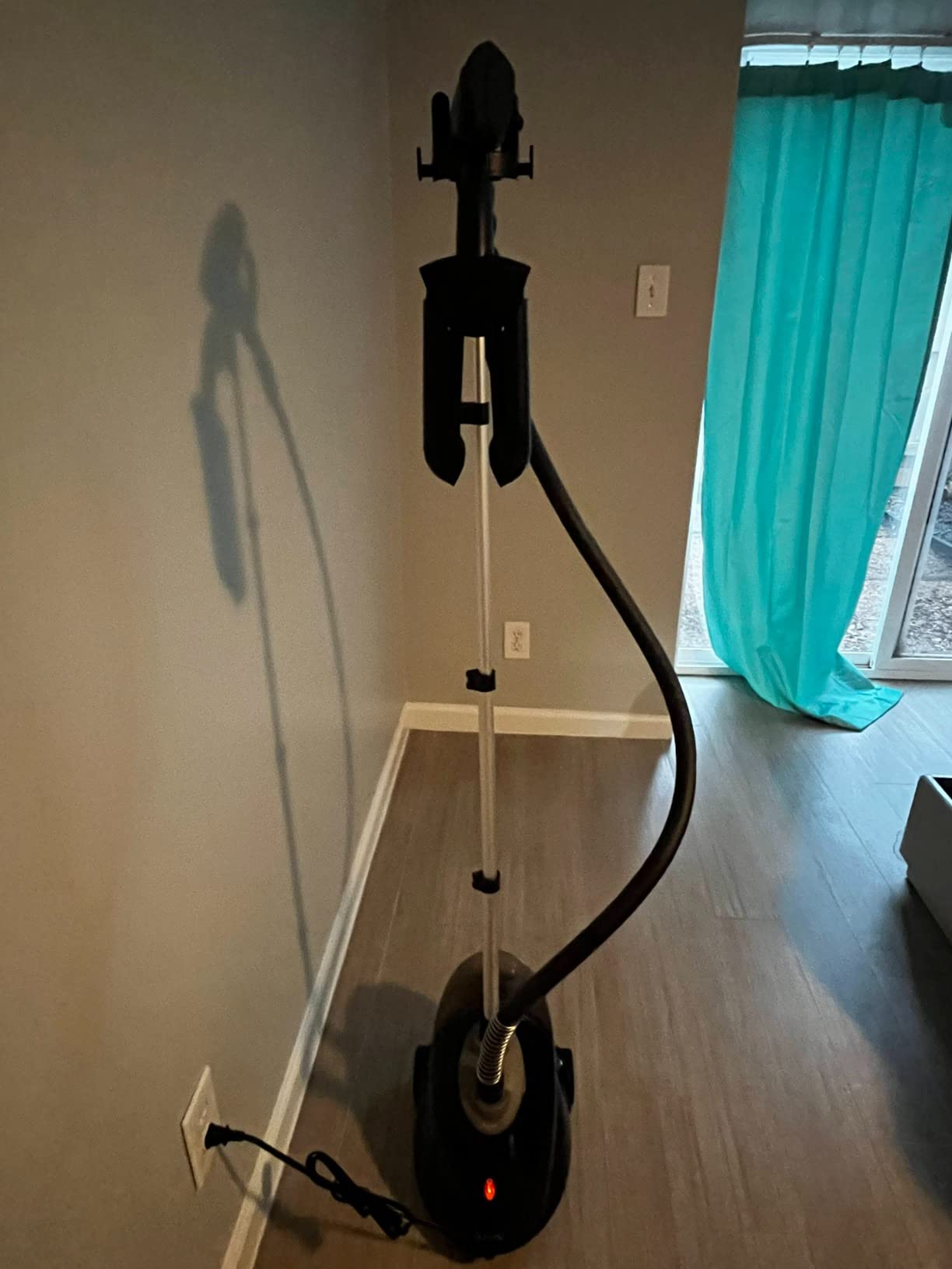 SALAV GS18-DJ Standing Garment Steamer with Roll Wheels for Easy Movement, 1.8L Water Tank for 1 Hour Continuous Steaming, Adjustable Pole for Storage, Includes Descaler Packet, 1500 watts customer photo 2