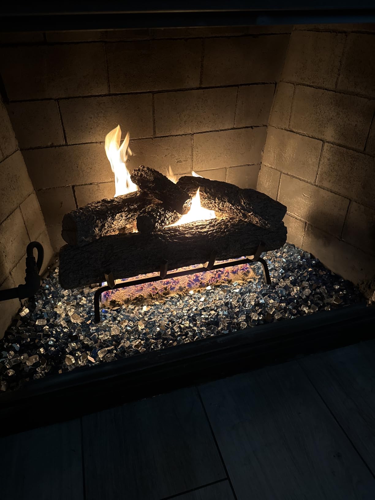 Real Fyre 24-Inch Live Oak Vented Gas Log Set, Natural Gas, Match-Lit with Burner, Grate & Gas Connection Kit, 90,000 BTU customer photo 2