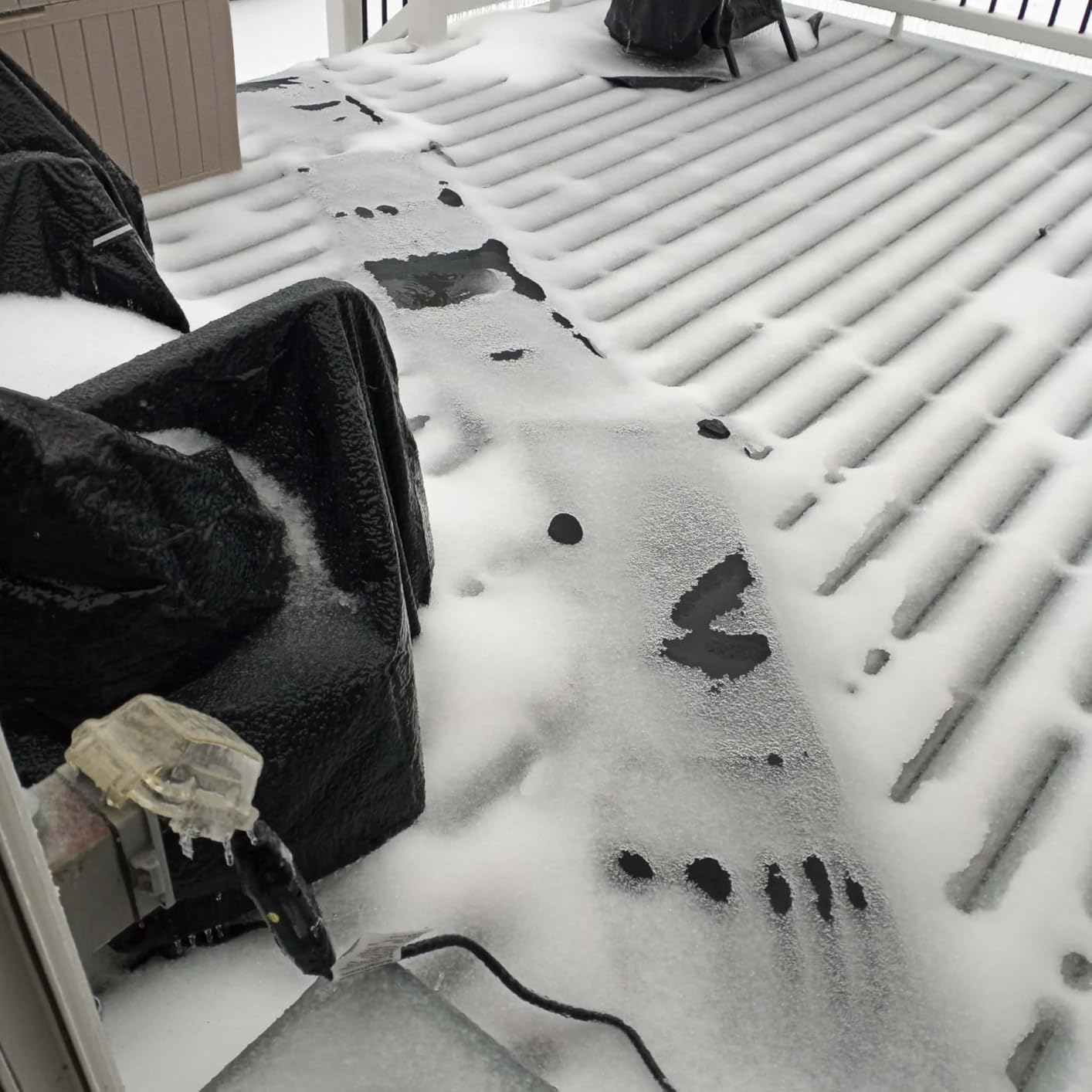 HeatTrak Heated Snow Melting Mats - Heated Outdoor Mats for Walkways - Electric Snow Melting Mats for Decks and Sidewalks - Trusted No-Slip Snow and Ice Melt Heated Sidewalk Mat (30