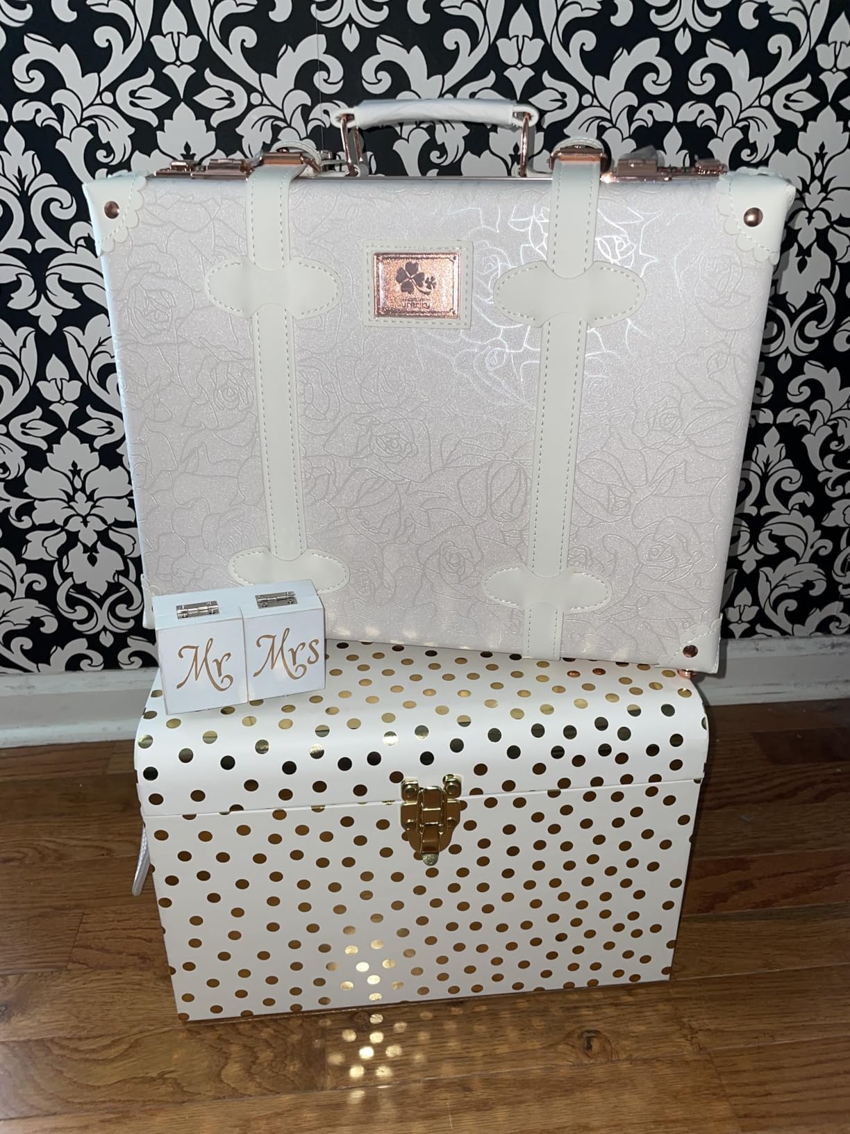 urecity Vintage and Cute Carry-on Overnight Case Non-wheeled Mini Leather Trunk Suitcase with Shoulder Strap customer photo 2