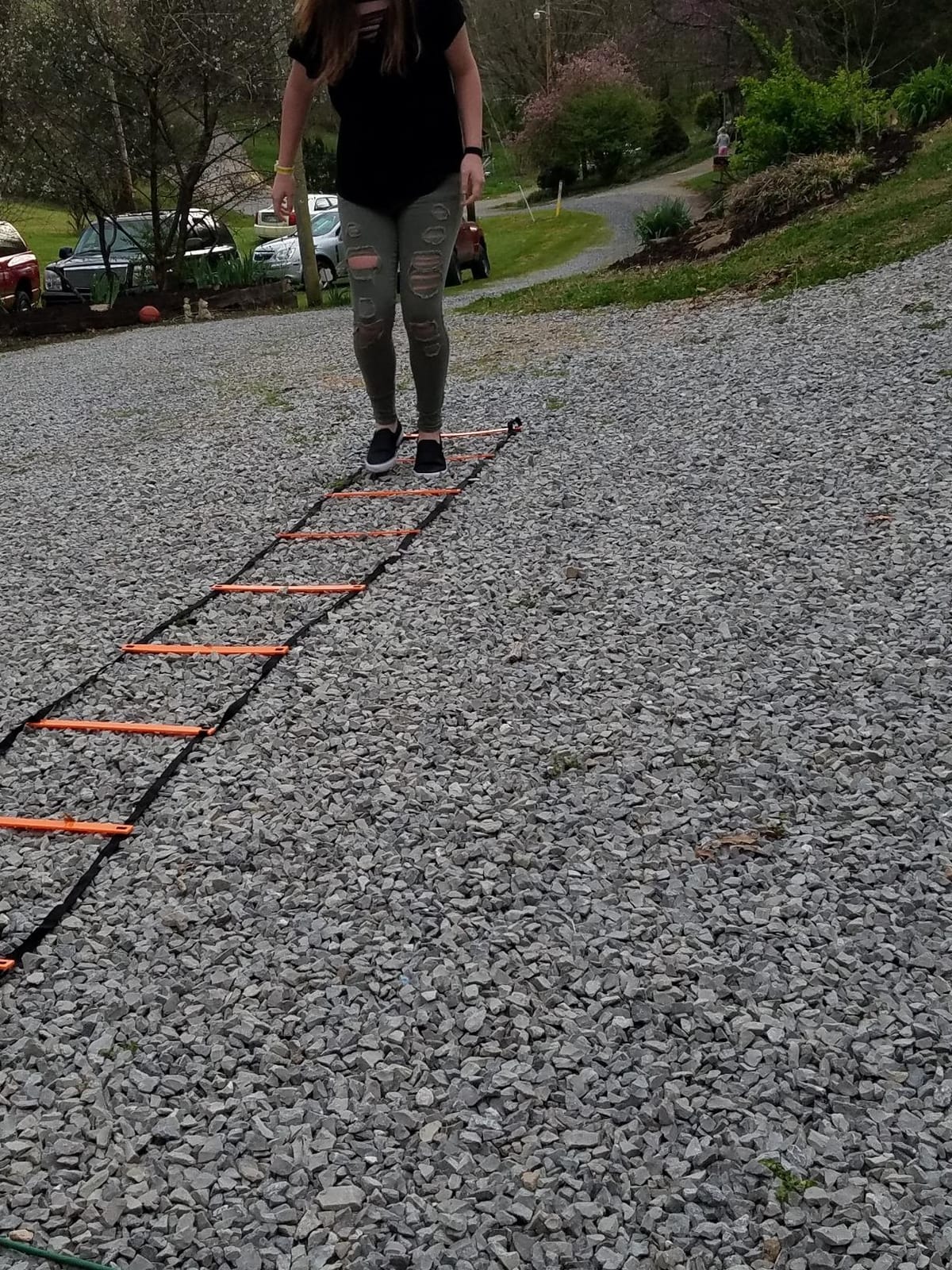 YISSVIC Agility Ladder and Cones 20 Feet 12 Adjustable Rungs Fitness Speed Training Equipment,1 Carry Bags, 10 Cones, 4 Stakes, Basketball, Soccer customer photo 2