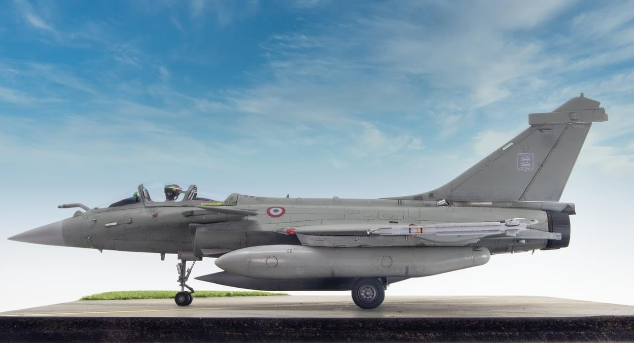 Revell 03901 Dassault Rafale C, 1:48 Scale Plastic Model kit customer photo 2