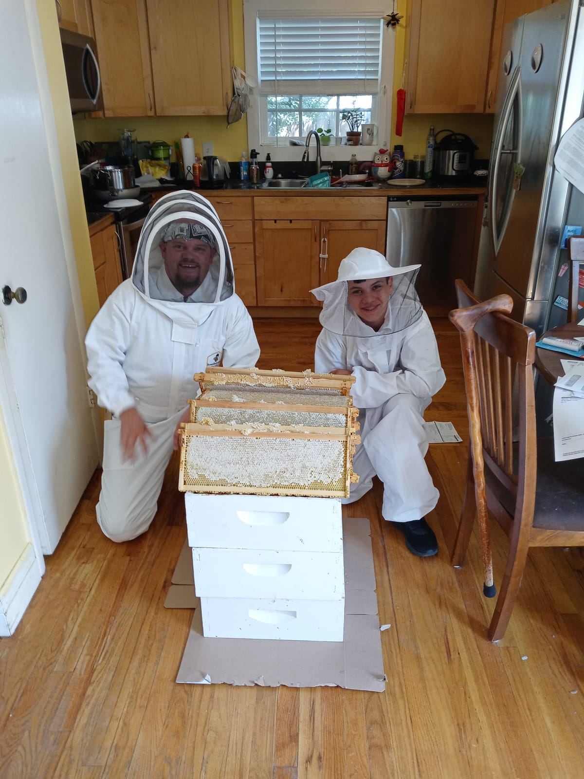 Professional Bee Suit with Gloves - Premium Cotton Beekeeper Suit, includes Detachable Fencing Veil & Goatskin Bee Gloves, Complete Protective Gear Kit - 2XL customer photo 2