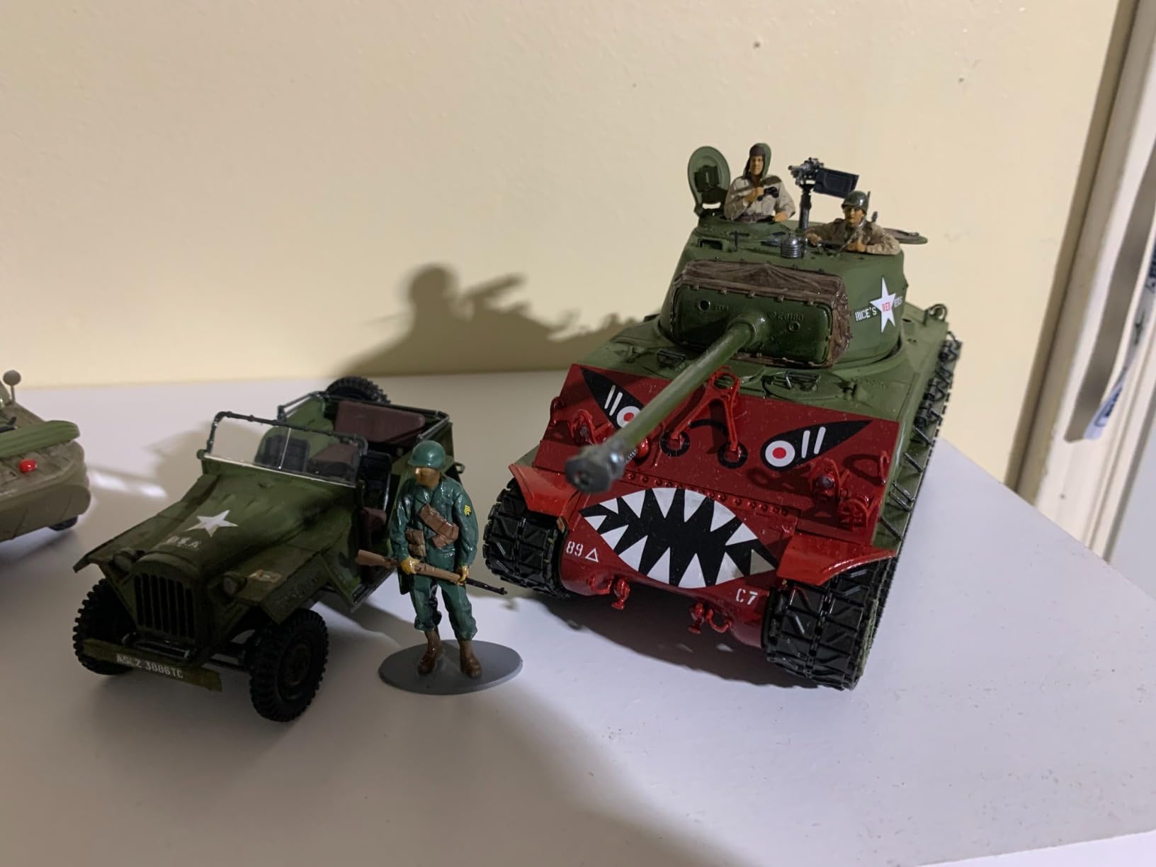 Tamiya 35359 1/35 US Medium Tank M4A3E8 Sherman Plastic Model Kit customer photo 1