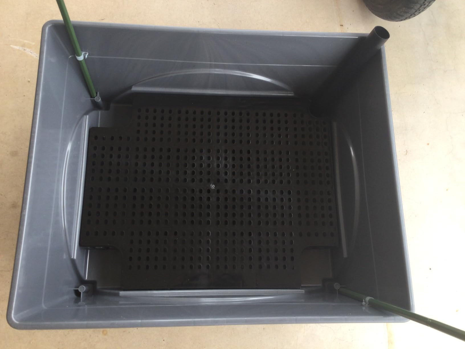 Emsco Group City Picker Raised Bed Grow Box - Self Watering and Improved Aeration - Mobile Unit with Casters - Slate customer photo 1