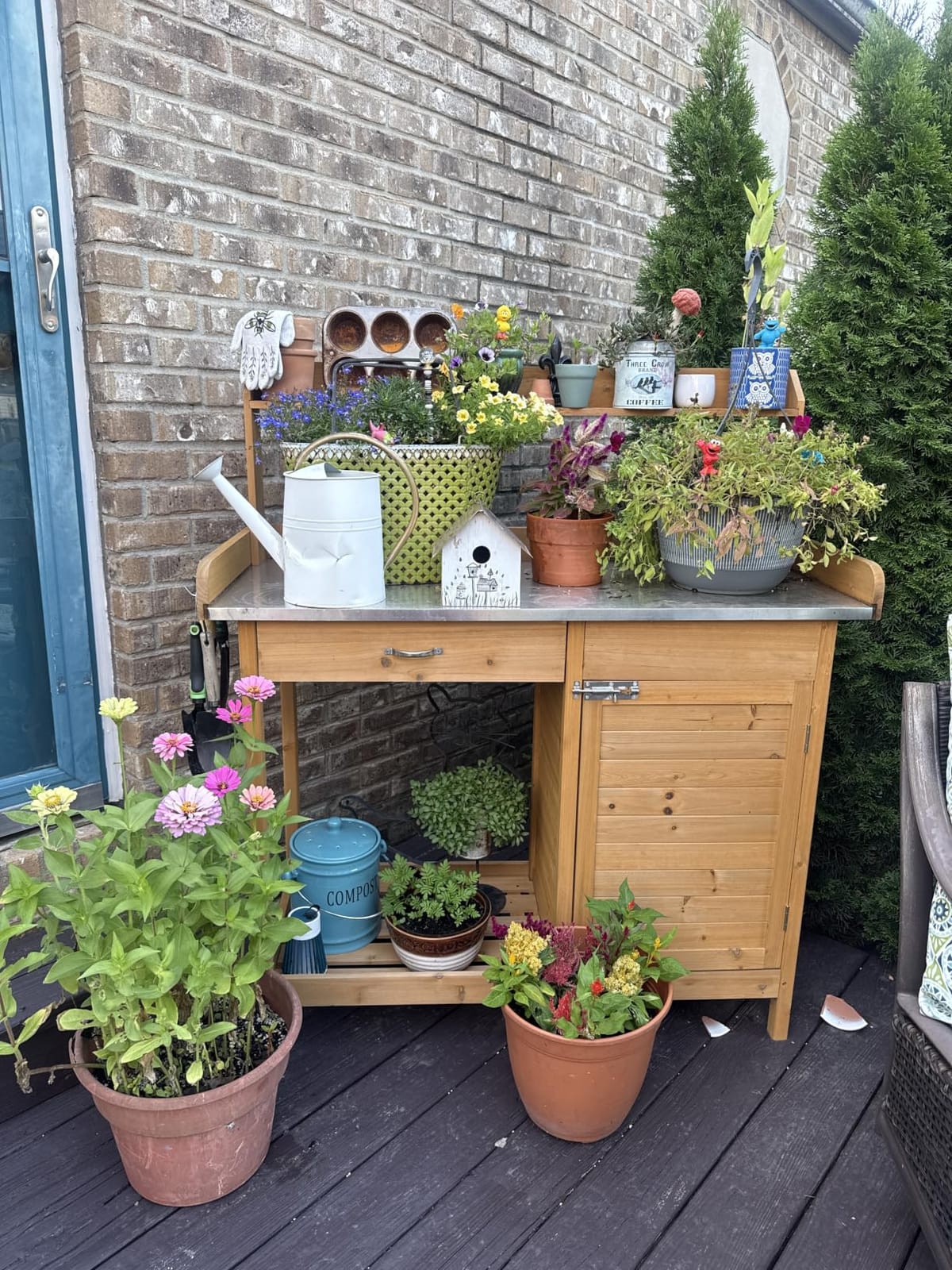 Yaheetech Potting Bench Outdoor Potting Table with Storage, Natural Wood | Outdoor potting bench with spacious metal tabletop keeps soil and water contained while providing a durable work surface for customer photo 2