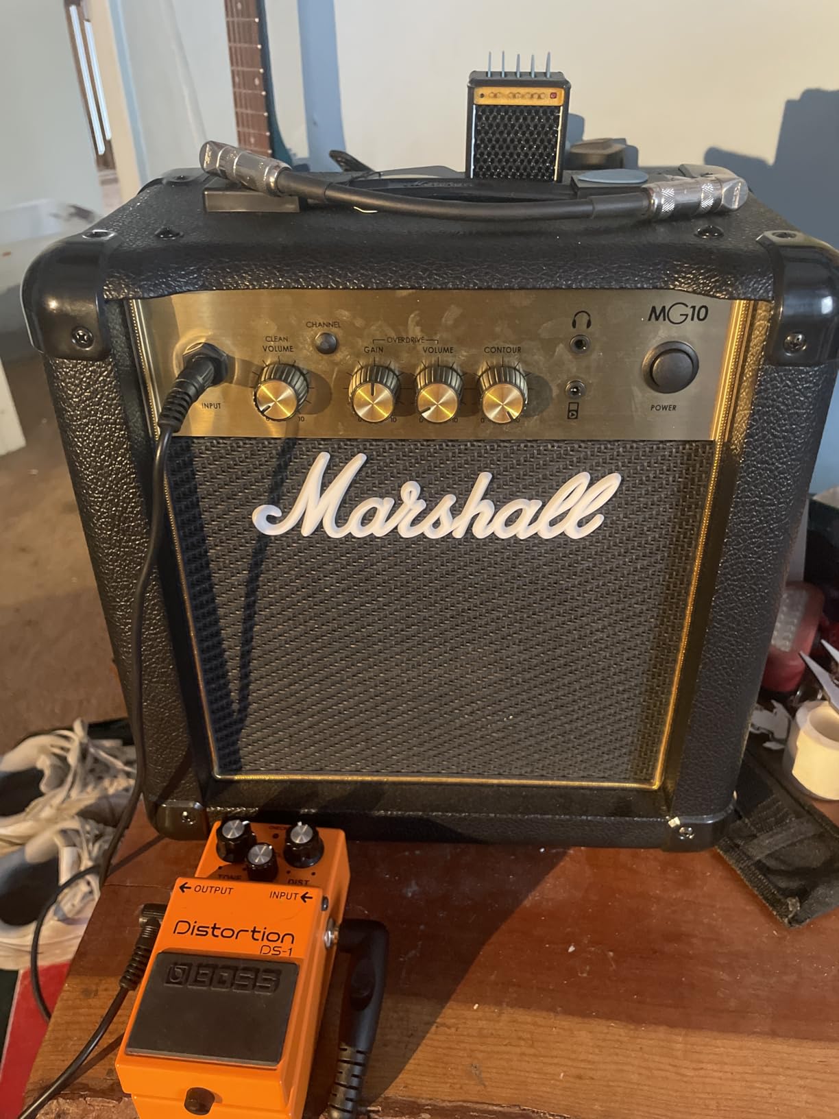 Marshall MG10G Combo Electric Guitar Amplifier - Black | 10W 6.5