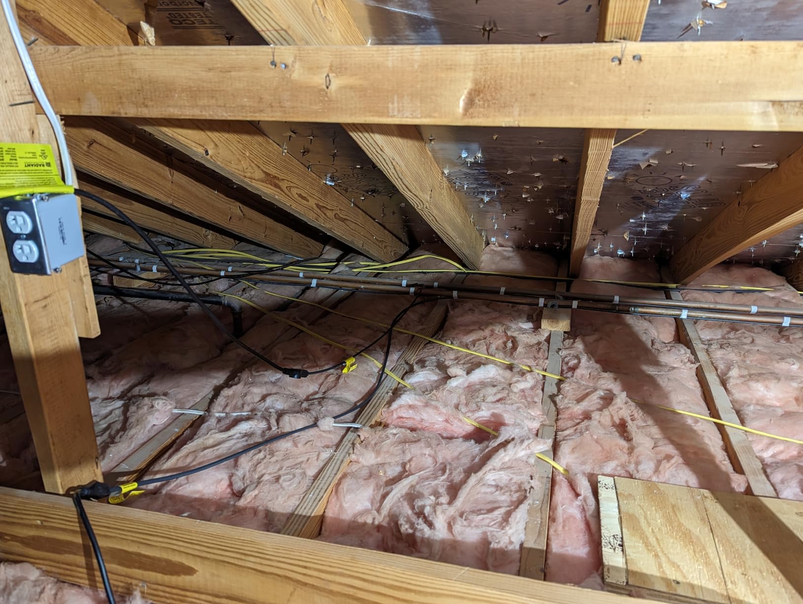 Radiant Solutions Company Intelligent Heat Tape for Water Pipe Freeze Protection - with GlowCap, Built-in Thermostat, Tape Included, 10-yr Warranty, Heavy-Duty, Self-Regulating, 120V (18 Ft) customer photo 2