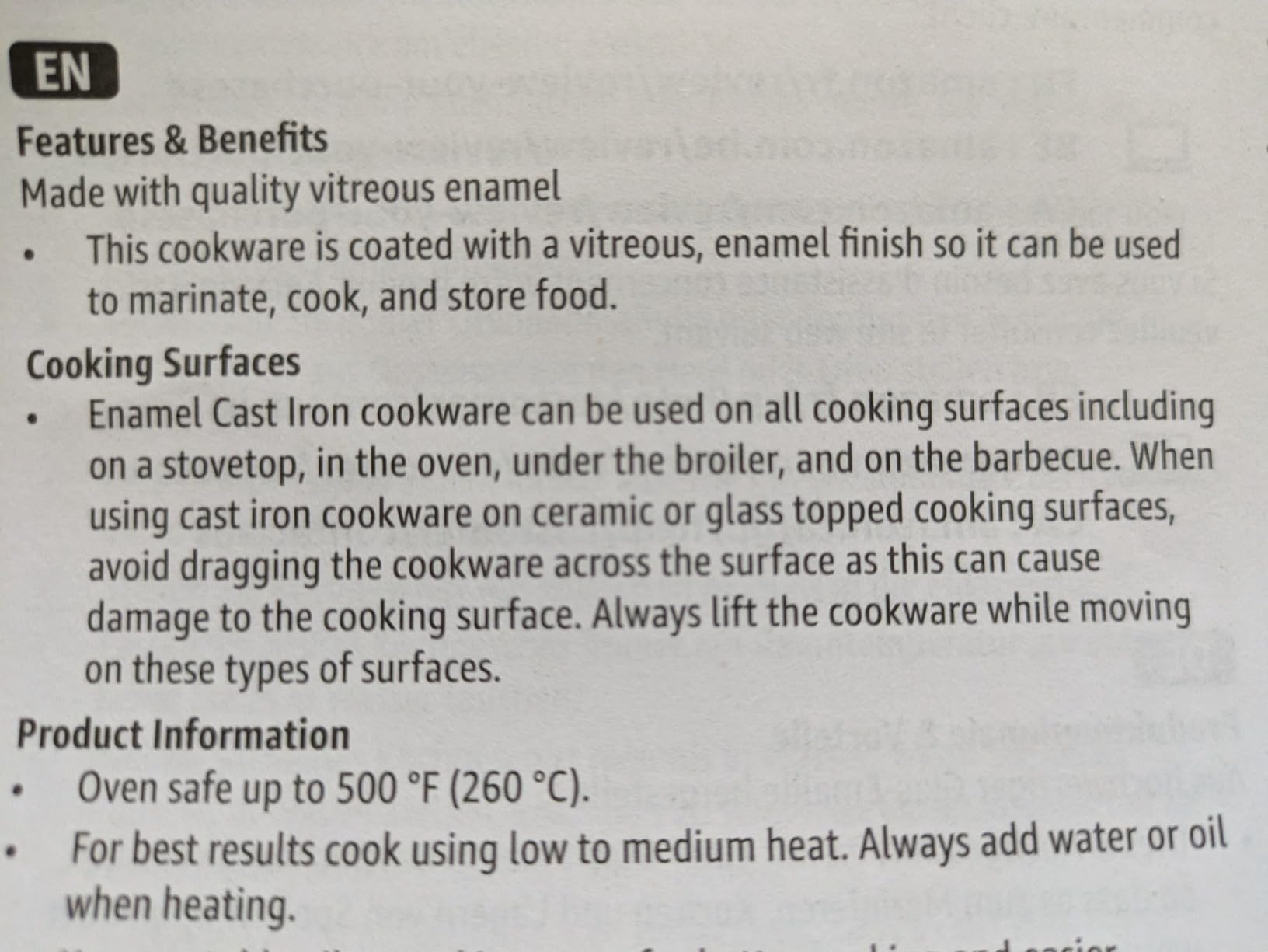 Amazon Basics Enameled Cast Iron Dutch Oven Pot with Lid, Round, Dual Handles, Heavy-Duty, Oven Safe for Stews, Roasting, Baking, 6-Quart, White customer photo 2