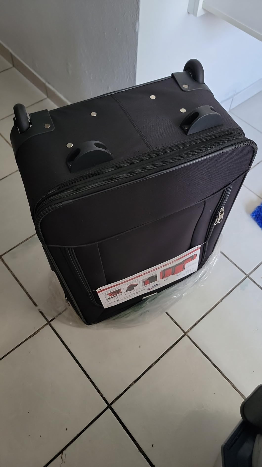 American Tourister Fieldbrook XLT Softside Upright Luggage, Navy, 3-Piece Set (BB/21/25) customer photo 2