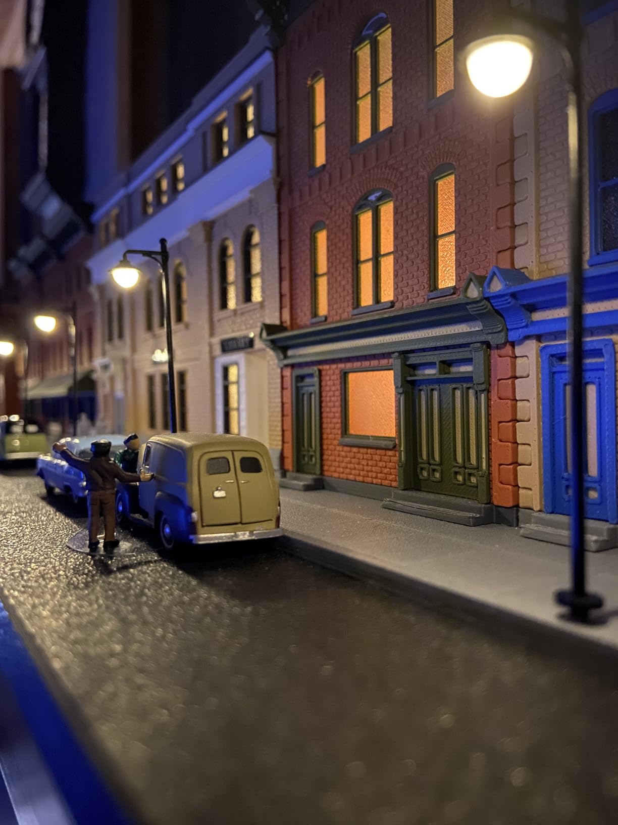 Evemodel LYM22 10pcs Model Railway Train Lamp Post 6.5cm or 2.56inch Street Lights HO OO Scale LEDs New customer photo 2
