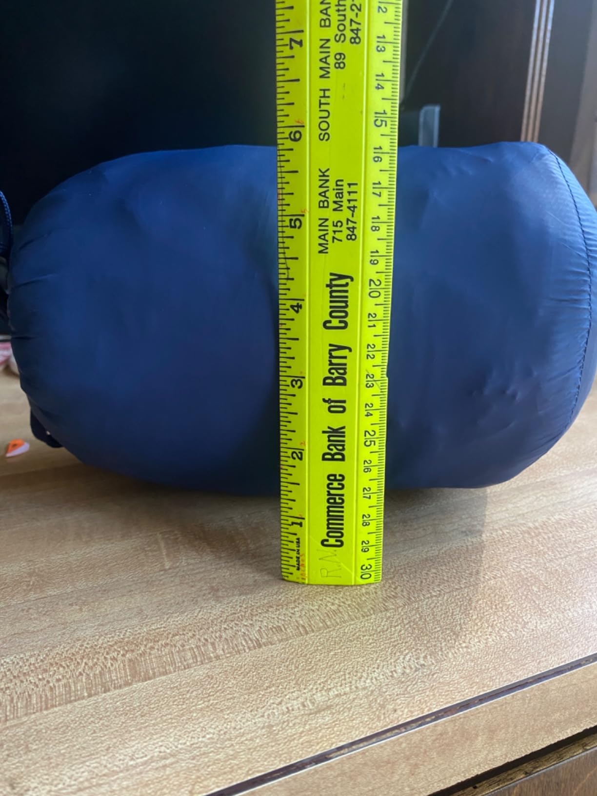 Amazon Essentials Men's Lightweight Water-Resistant Packable Hooded Puffer Jacket customer photo 1