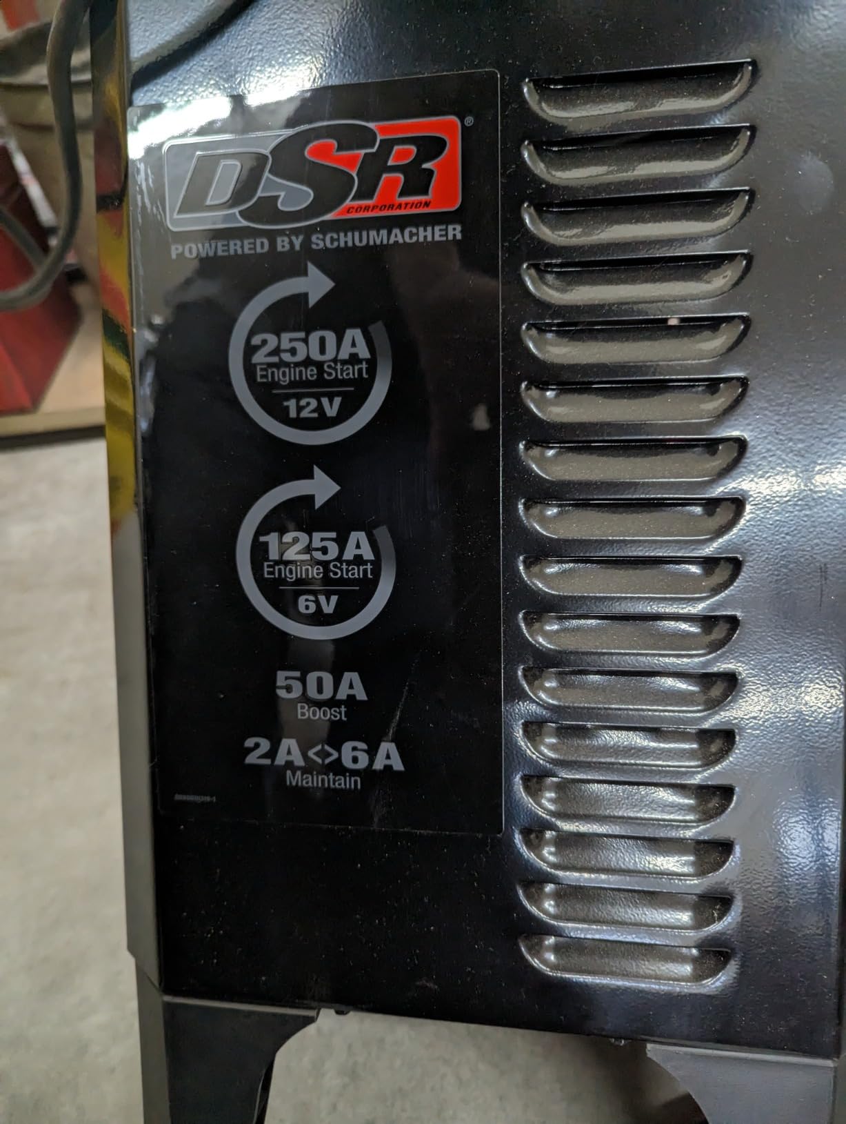 Schumacher Electric DSR Pro Series 6V/12V Battery Charger Engine Starter & Maintainer - Heavy Duty Wheeled Battery Charger - 125/250 Amps - with 50-Amp Boost Mode - DSR131 customer photo 2
