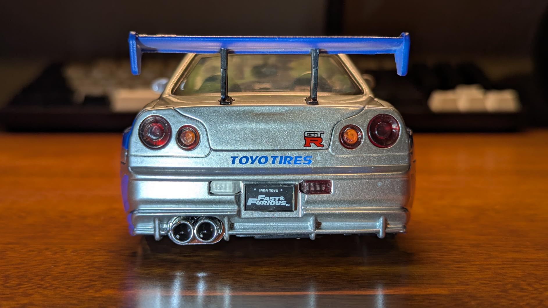 Jada Toys Fast & Furious Brian's 2002 Nissan Skyline R34 Die-cast Car, 1:24 Scale, Silver & Blue customer photo 2