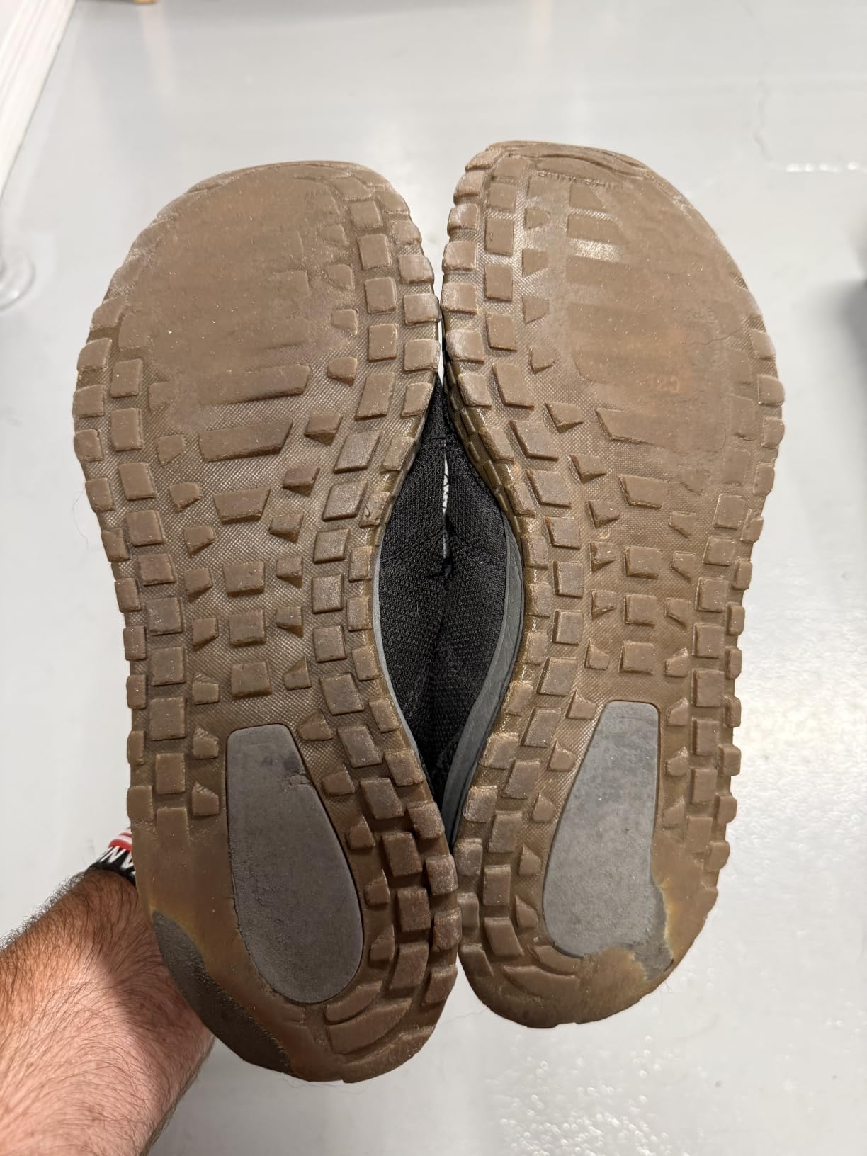 Columbia Men's Fairbanks Low customer photo 2