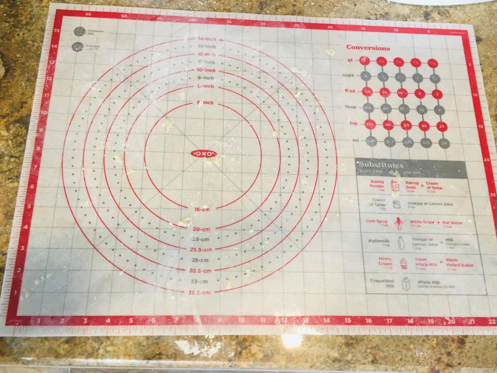 OXO Good Grips Silicone Baking Mat - 11.5 in X 16.5 | Reusable, Non-Stick, Heat Resistant Silicone, Fits Standard Half Sheet Pans, Oven & Dishwasher Safe customer photo 2