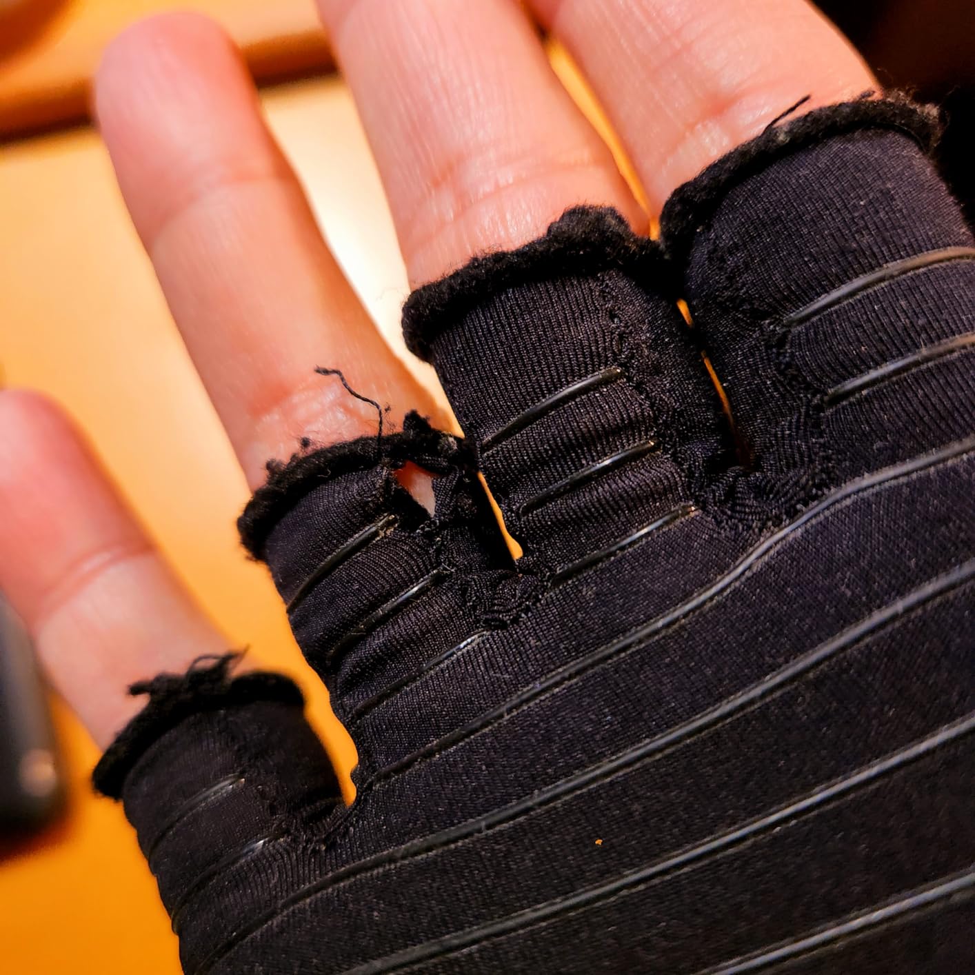 ComfyBrace Copper Arthritis Gloves, Hand Compression Gloves for Women & Men | Fingerless Compression Gloves for Swelling, Carpal Tunnel, Trigger Finger, Tendonitis and Rheumatoid Arthritis Pain Relief customer photo 1