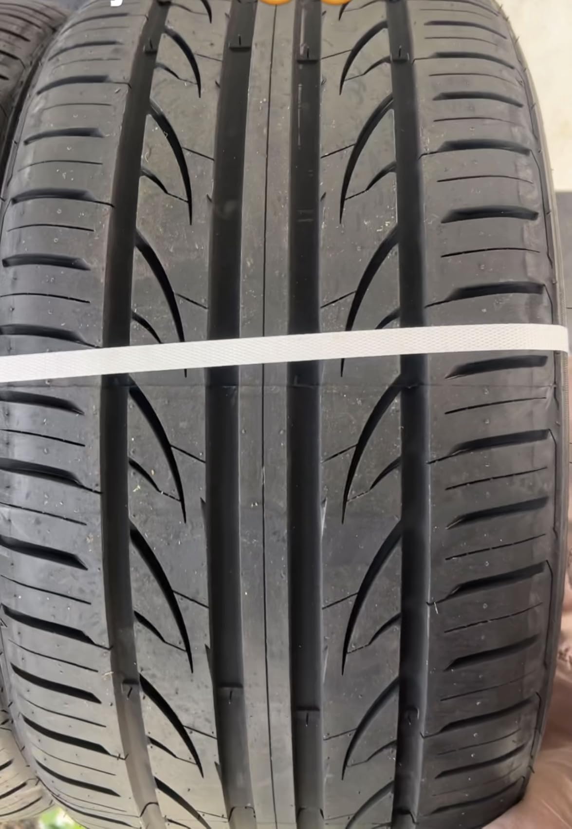 Lexani LXUHP-207 245/45ZR18 100W XL All Season Performance Tire customer photo 2
