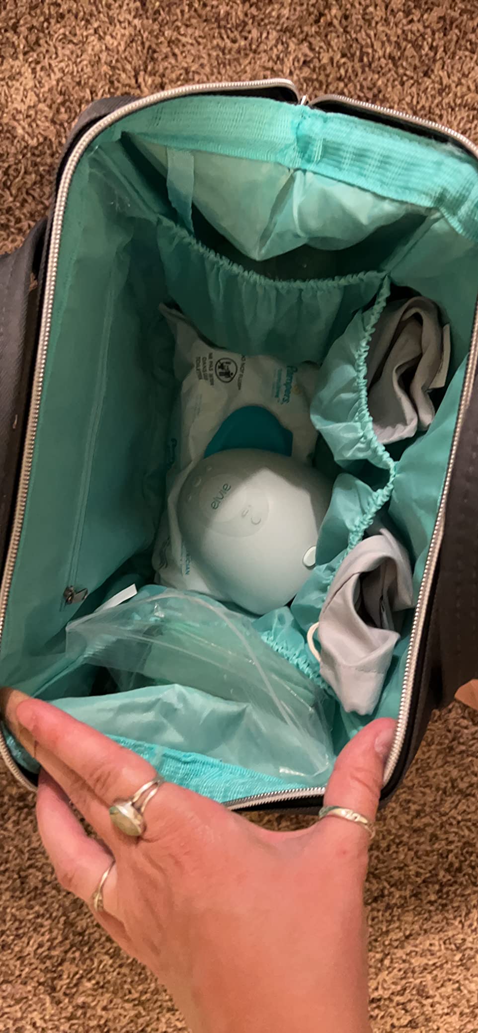 Elvie - Double, Wearable Breast Pump w/App - The Smallest & Quietest - Portable - Hands Free & Discreet customer photo 1