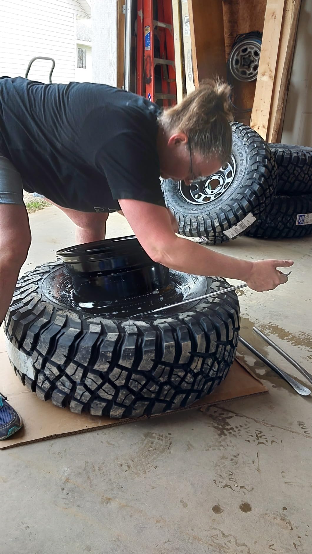 BFGoodrich Mud Terrain T/A KM3 Radial Car Tire for Light Trucks, SUVs, and Crossovers, 32x10.00R15NHS/8PR Q 124Q customer photo 2