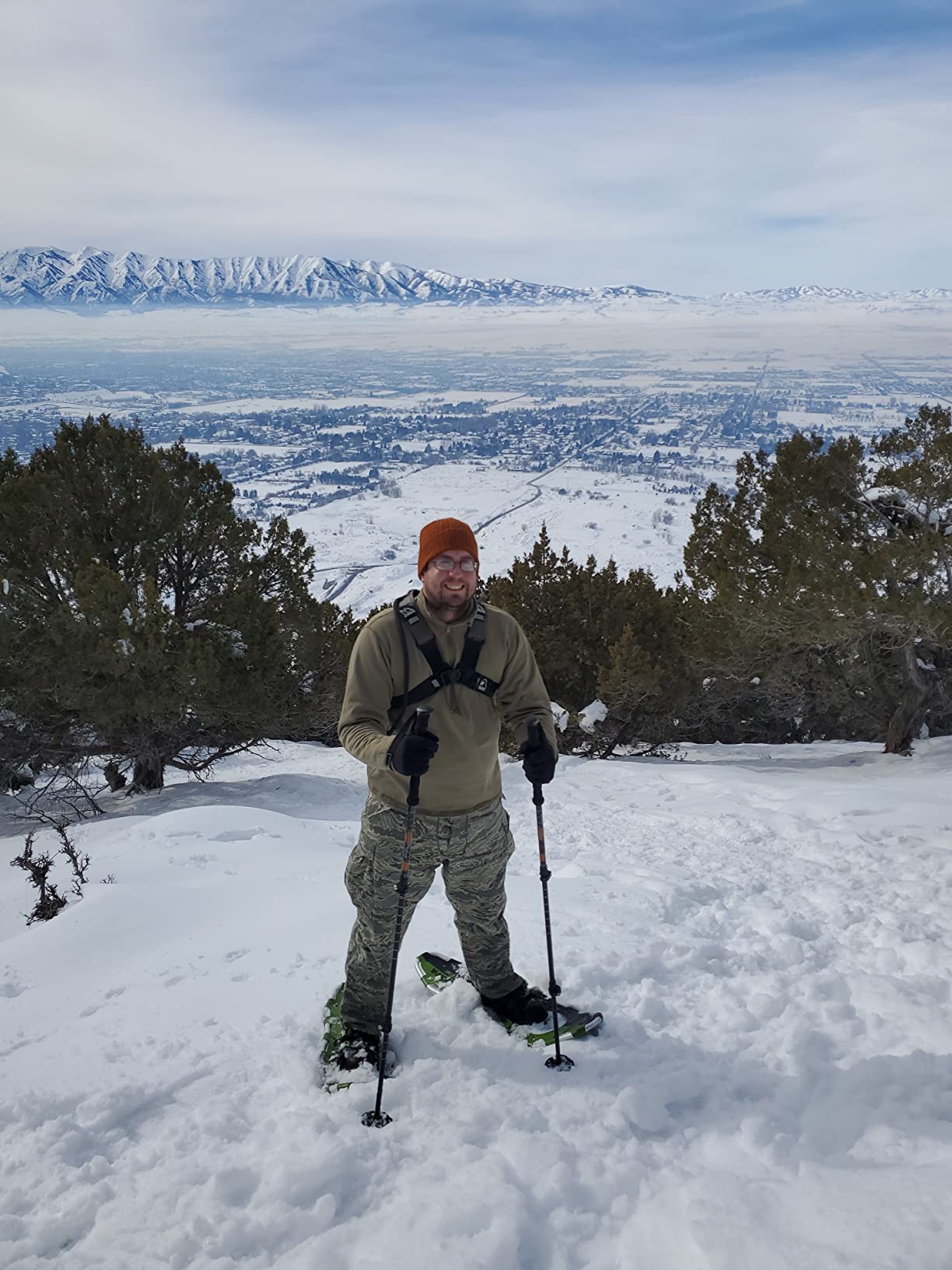 Yukon Charlie's Sherpa Snowshoe, Snowshoes for Men & Women, Snowshoeing Kits for All Skill Levels, Multiple Sizes & Models customer photo 1