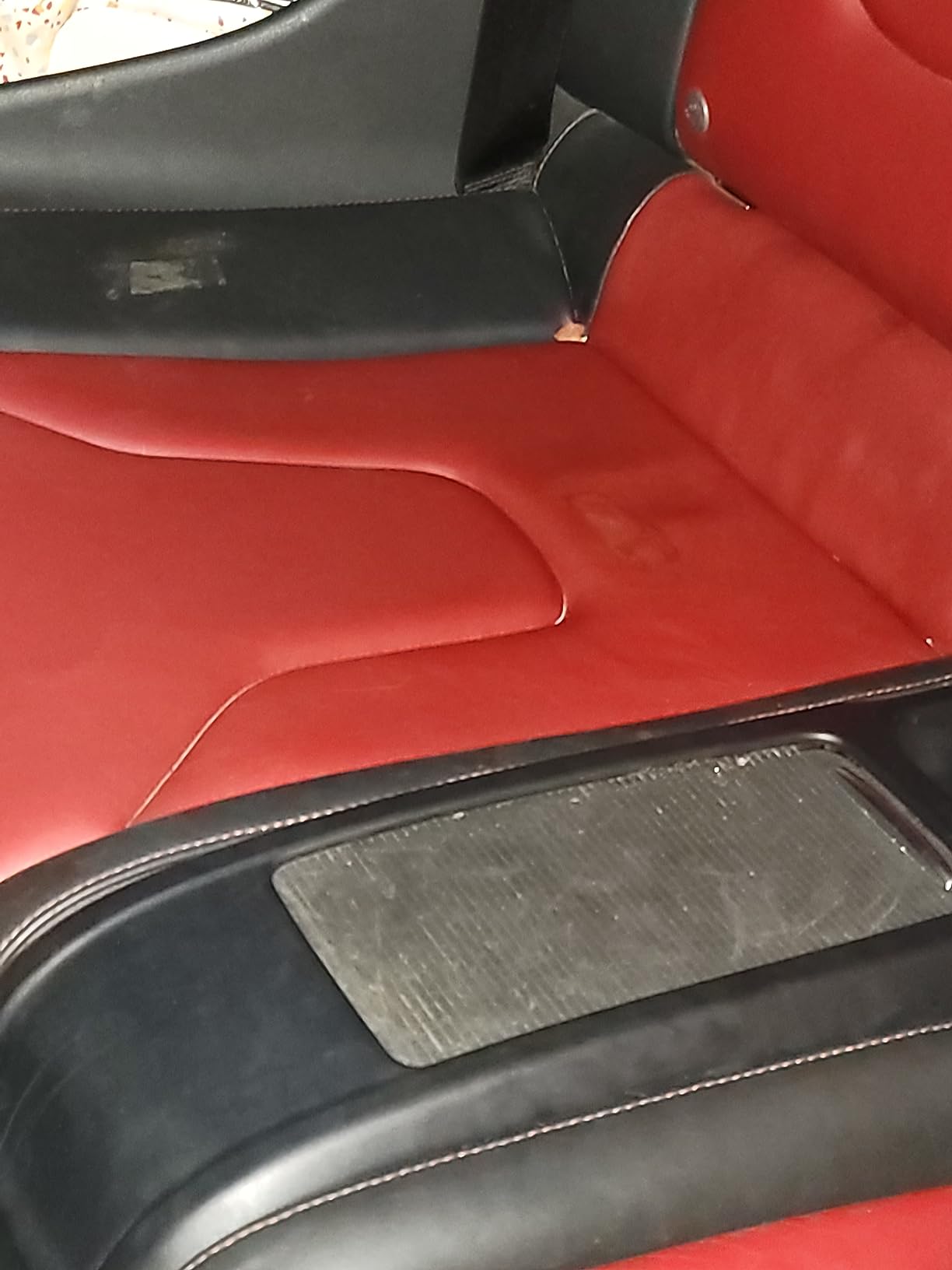 Coconix Leather & Vinyl Repair Kit | Fix Tears, Holes, Scratches, and Peeling on Leather and Vinyl Furniture, Car Seats, and Jackets | Easy Application with Customizable Colors customer photo 2
