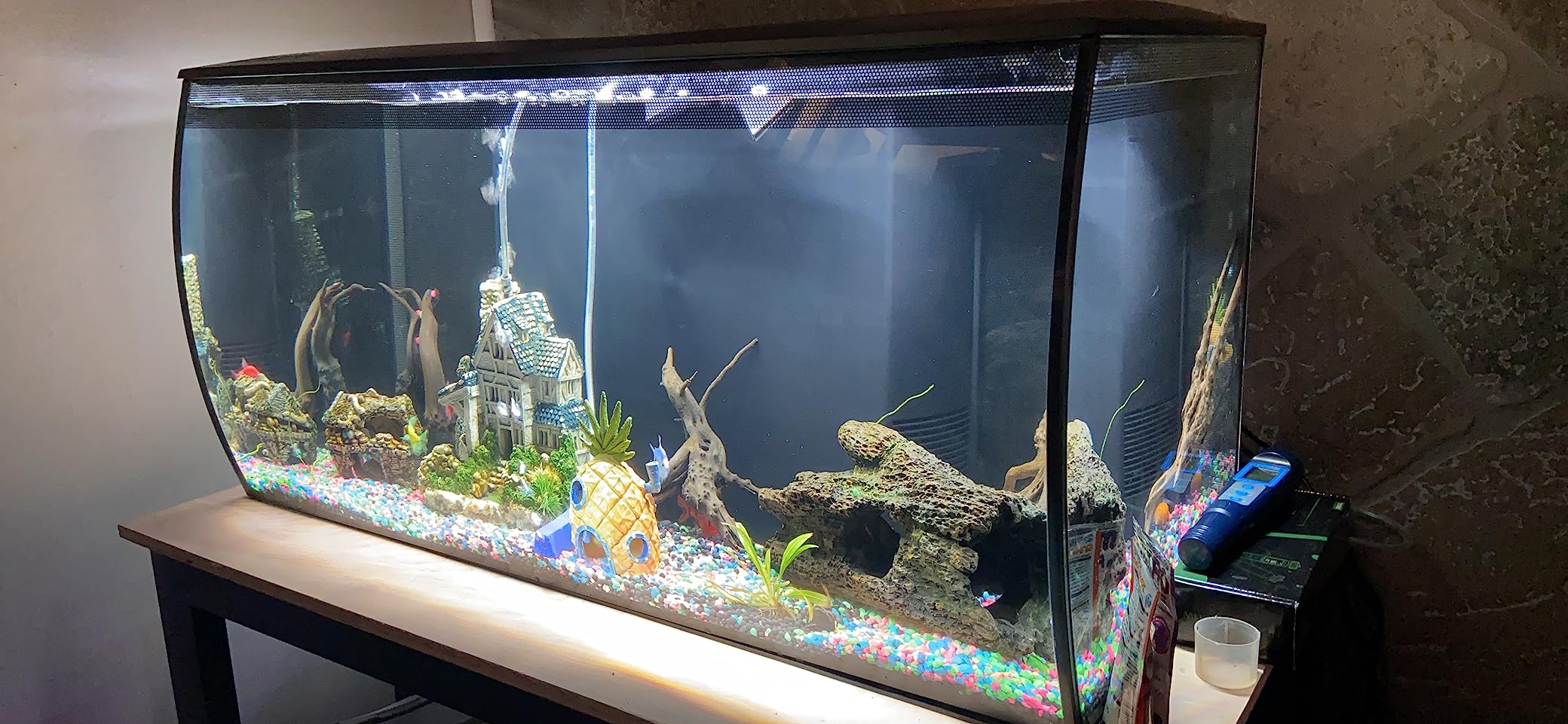 Fluval Flex 32.5 Aquarium Kit - Fish Tank for Fish & Plants - Comes with LED Lights, Filtration System & More - 32.5