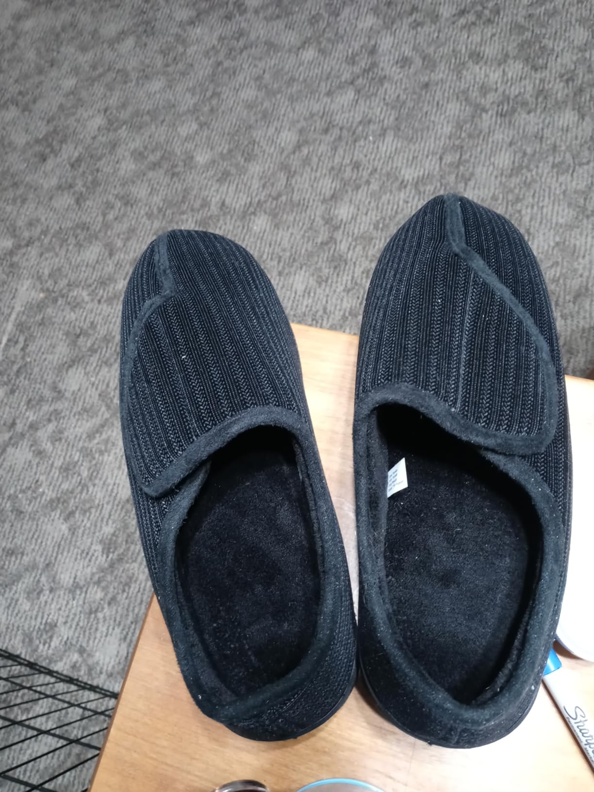 LongBay Men's Memory Foam Diabetic Slippers Comfy Warm Plush Fleece Arthritis Edema Swollen House Shoes customer photo 2