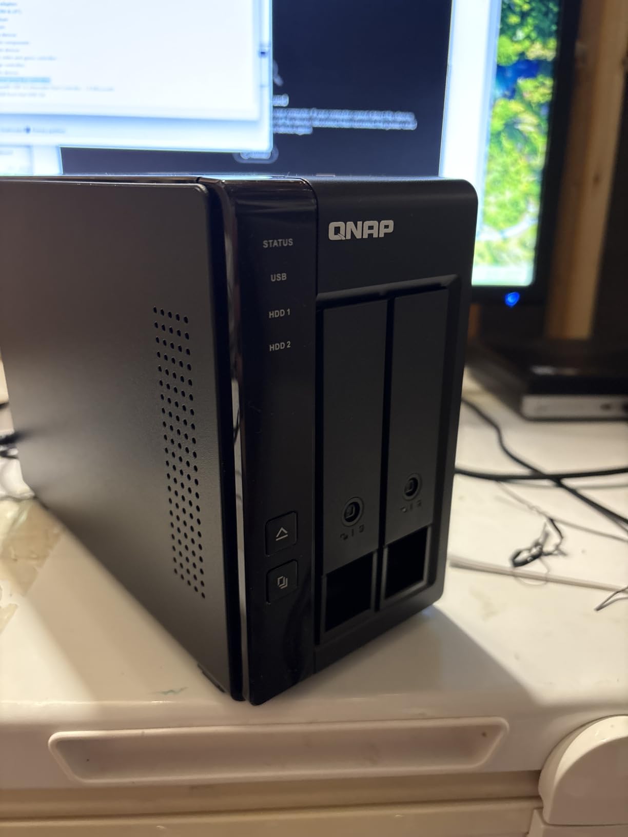 QNAP TR-004 4 Bay USB Type-C Direct Attached Storage (DAS) with hardware RAID (Diskless) customer photo 2