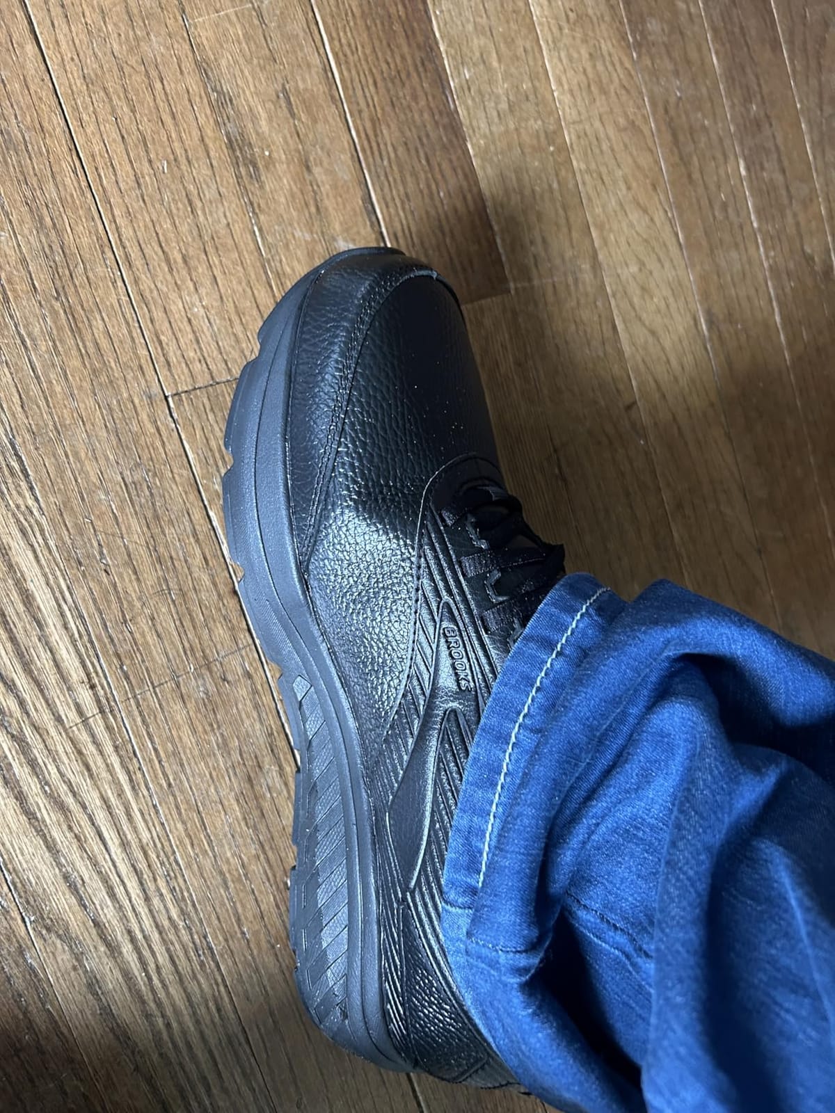Brooks Men's Addiction Walker 2 Walking Shoe customer photo 2