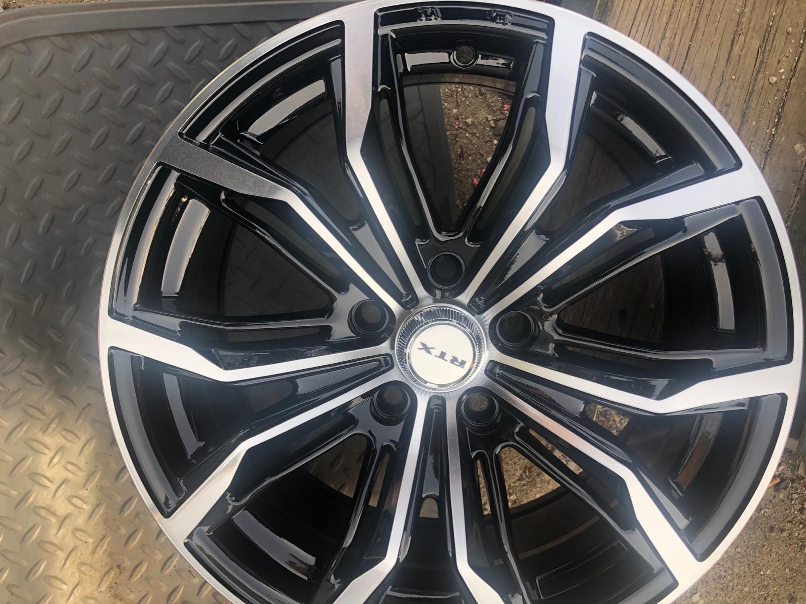 Alloy Wheel, Black Widow 17x7.5 5x114.3 ET42 CB73.1 Black Machined customer photo 1