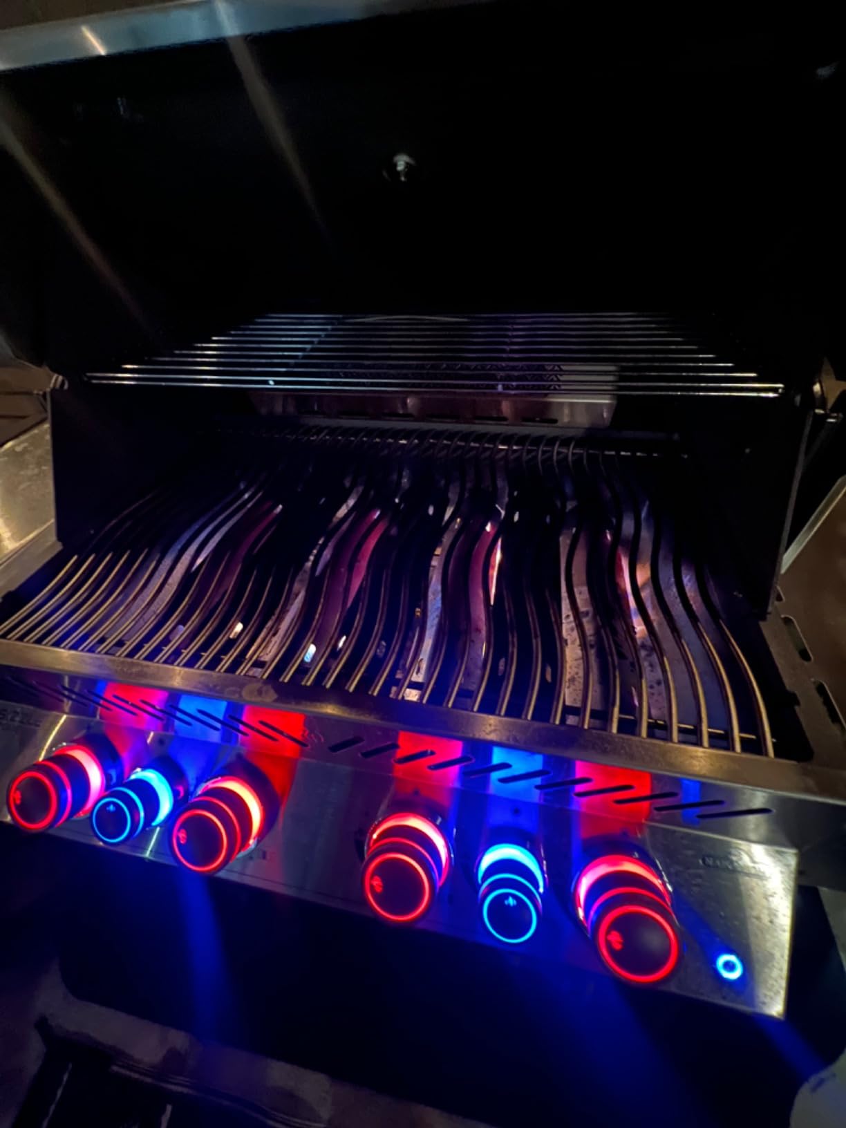 Napoleon P500RSIBPSS-3 Prestige 500 RSIB Propane Gas Grill, sq. in + Infrared Side and Rear Burner, Stainless Steel customer photo 1