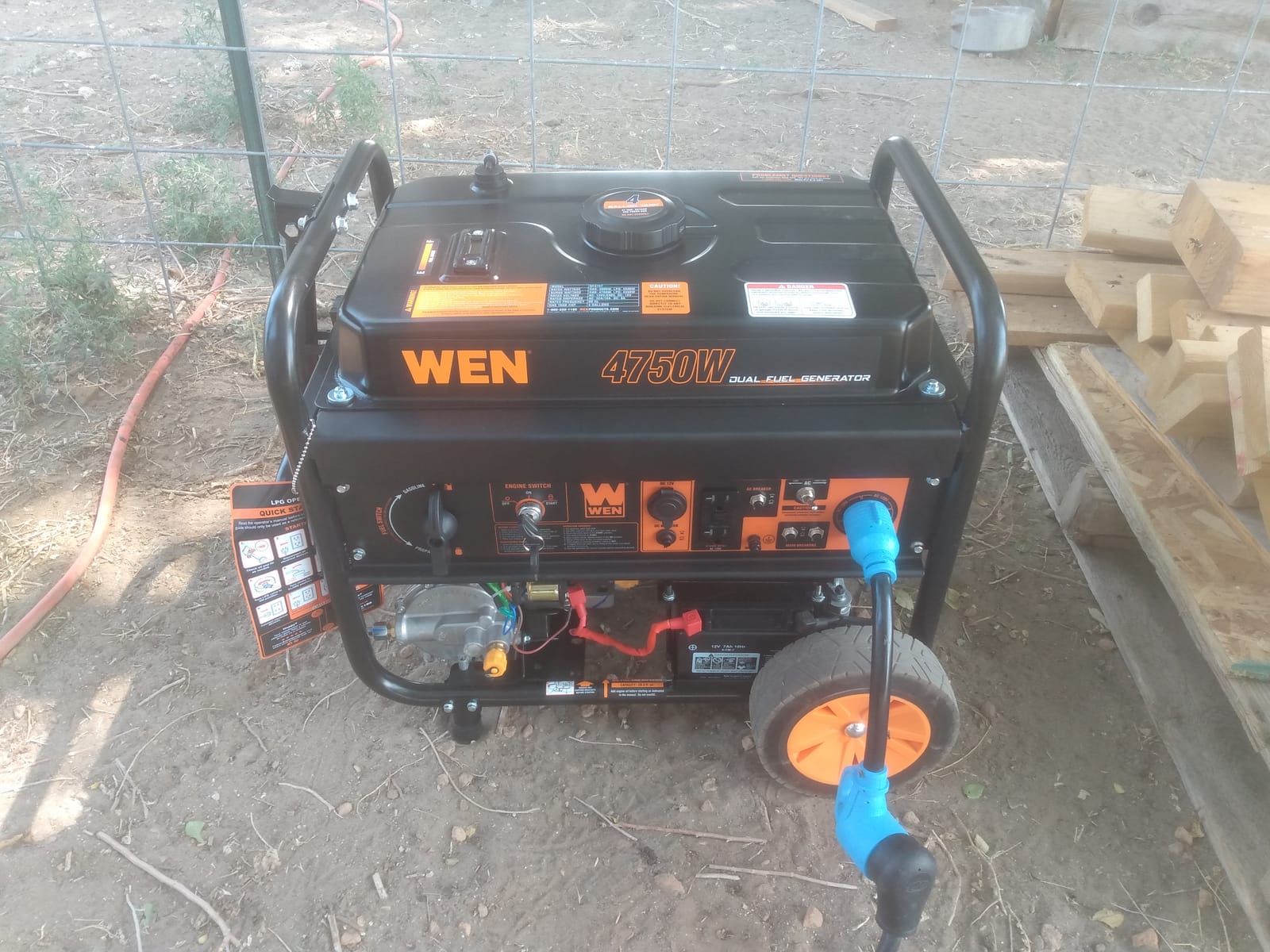 WEN 4,750-Watt 120V/240V Dual Fuel Portable Generator with Wheel Kit and Electric Start (DF475T) customer photo 1