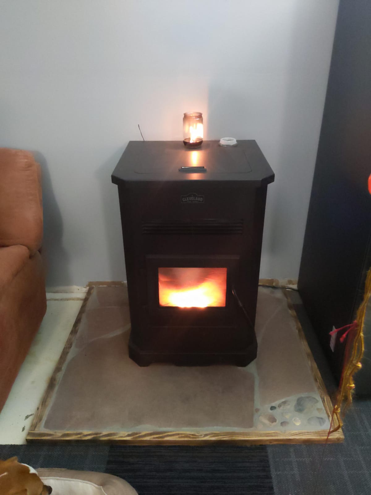 Cleveland Iron Works Large Pellet Stove - 130lb Hopper customer photo 2