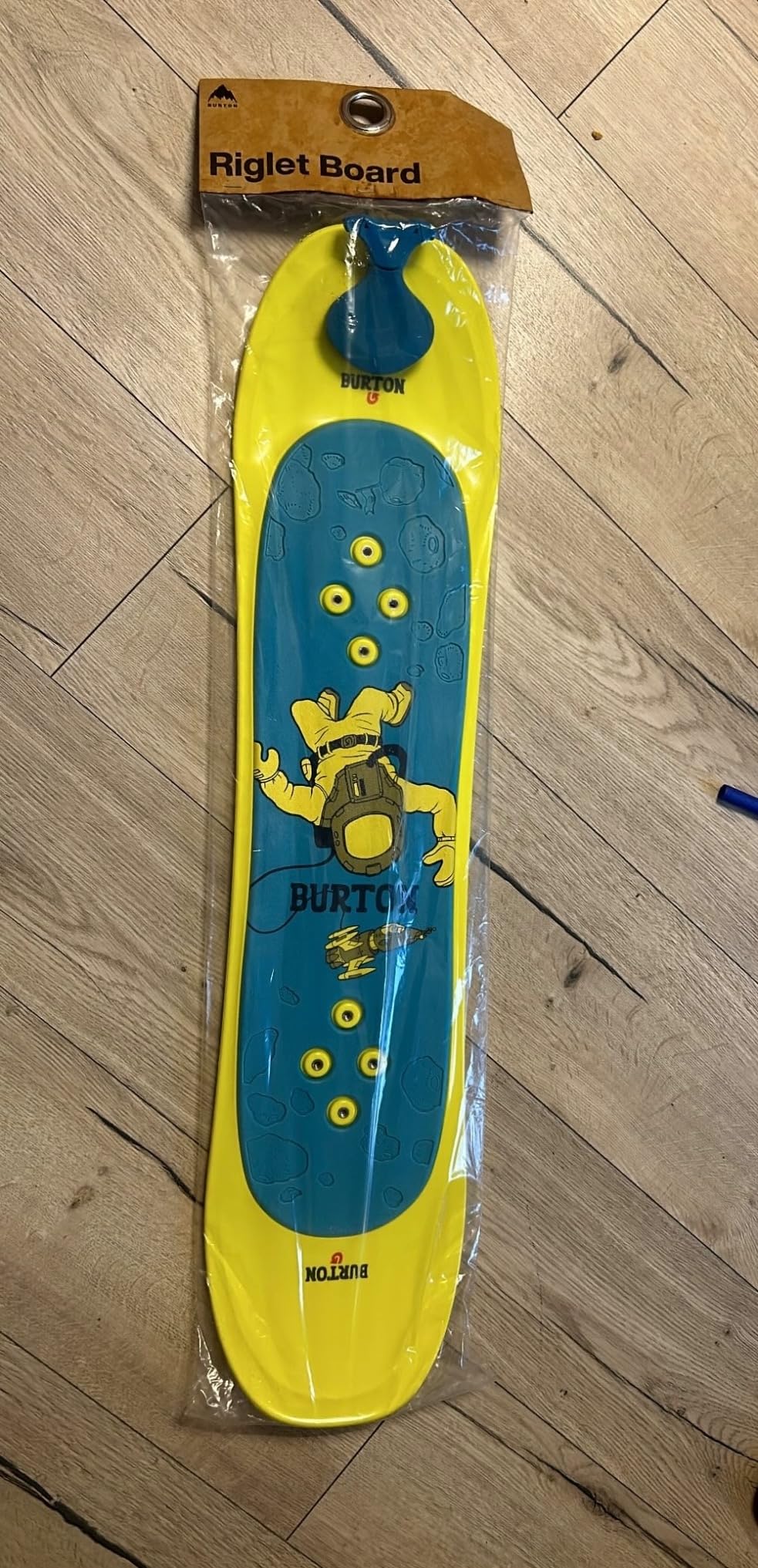 Kids' Burton Riglet Snowboard, 90cm customer photo 2