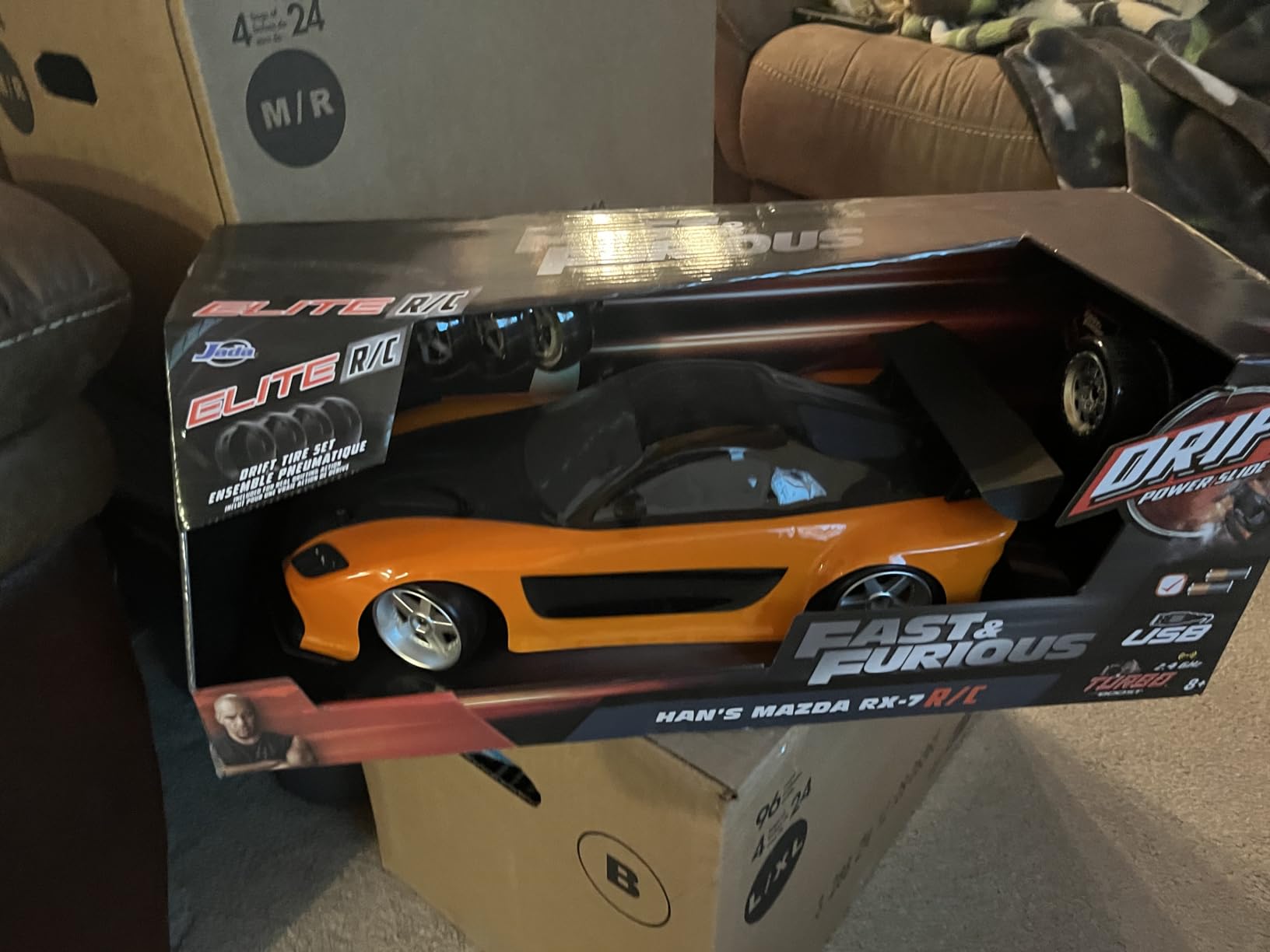 Jada Toys Fast & Furious Han's Mazda RX-7 Drift RC Car, 1:10 Scale 2.4Ghz Remote Control Orange & Black, Ready to Run, USB Charging customer photo 1