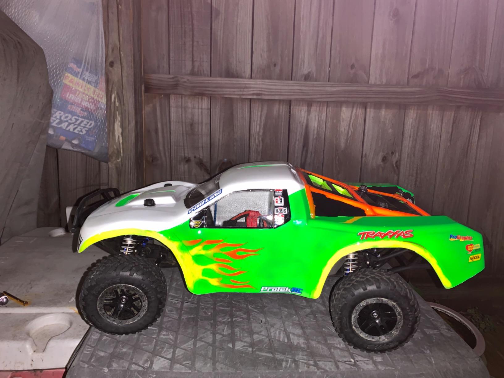 Pro-Line Racing RC Body Paint Fluorescent Color 6 Pack PRO632303 Car Paint customer photo 2