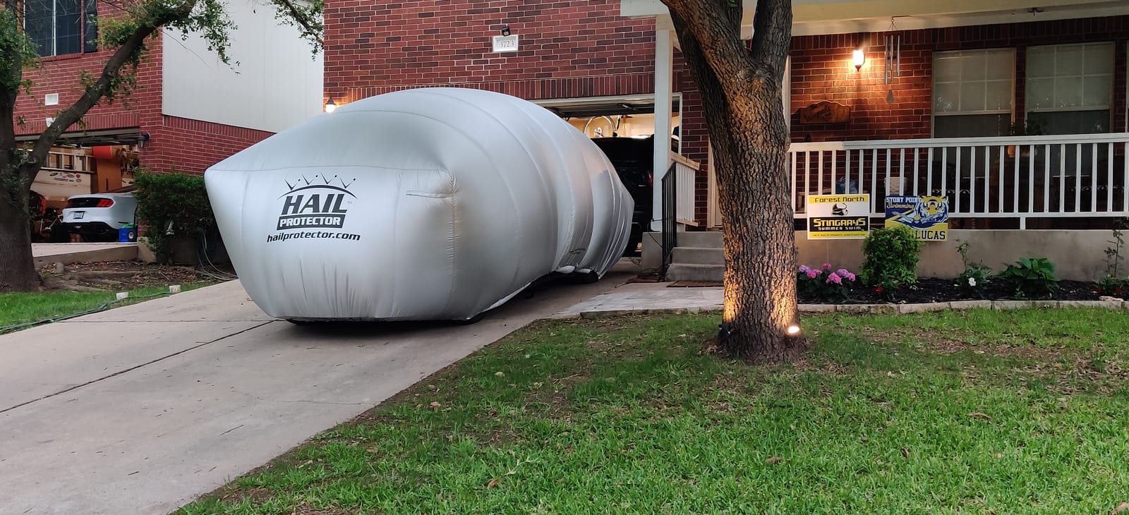 Hail Protector Car Cover, Inflatable Hail Proof Shield for Cars, Portable Protection Against Any Size Hailstones, Complete System - CAR2 (Silver) customer photo 1