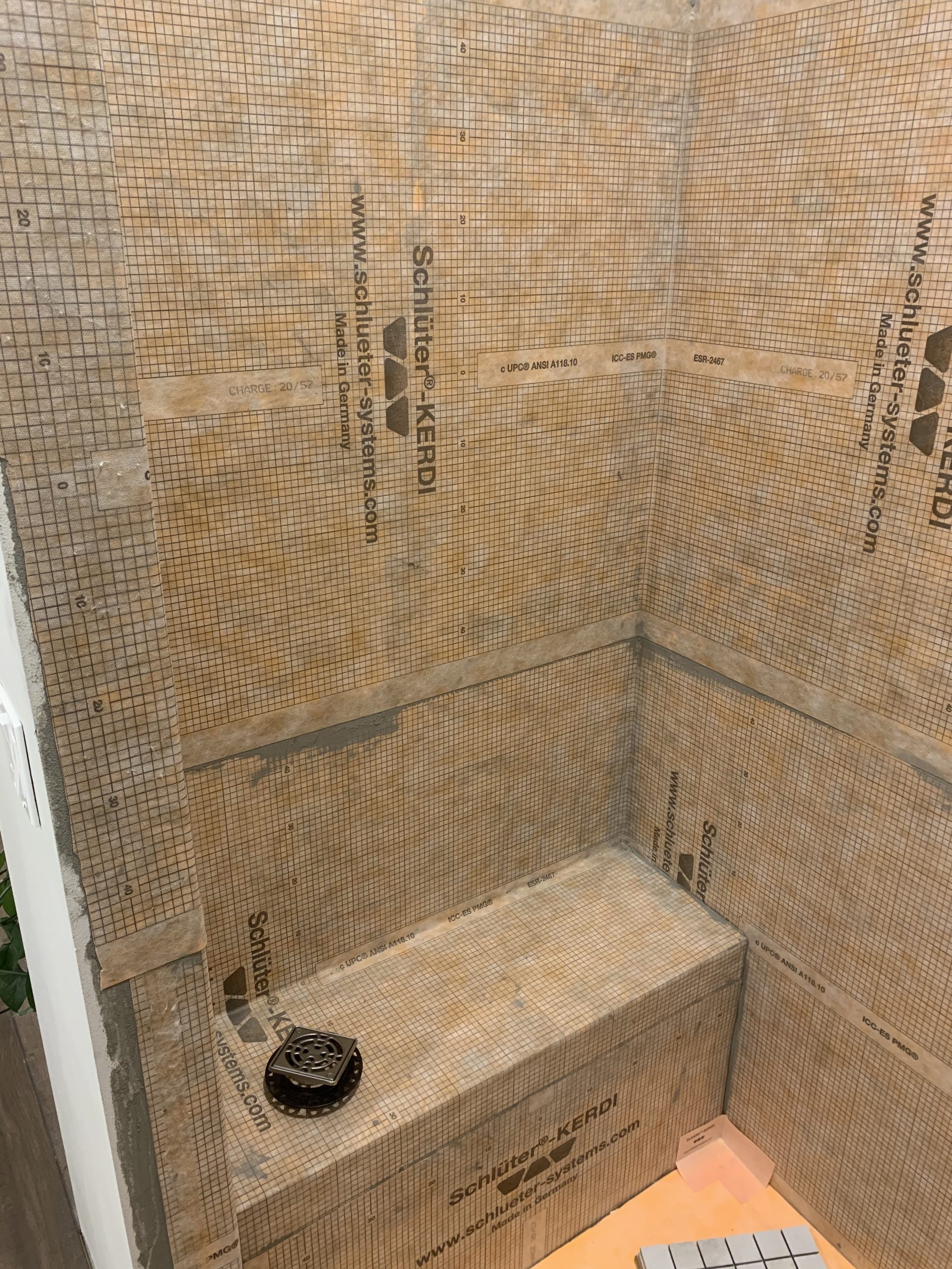 Schluter Kerdi Shower Kit with Shower Tray, Curb, Waterproofing Membrane, Strips & Seals - PVC Plastic, 38